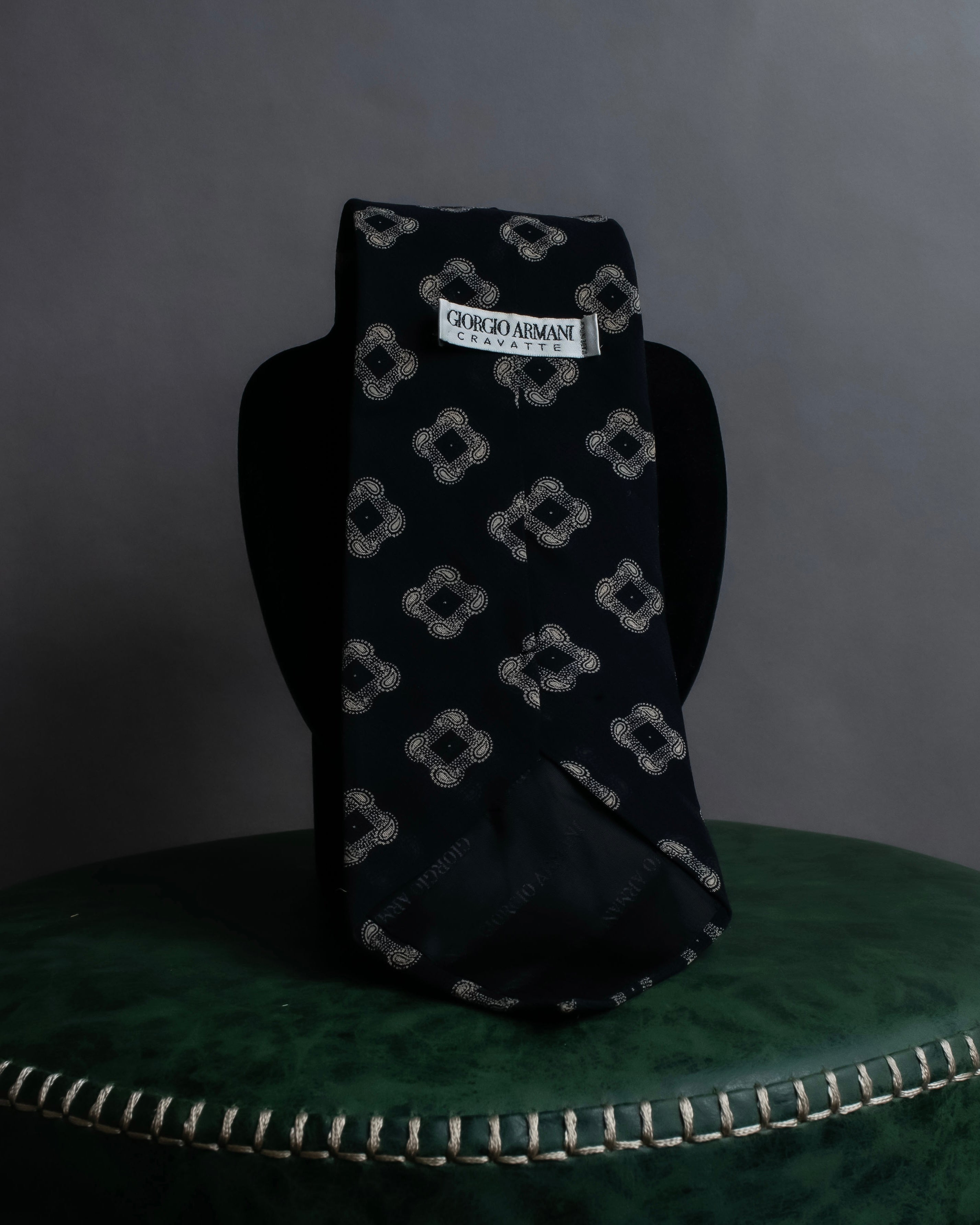"GIORGIO ARMANI" Paisley pattern silk monotone necktie