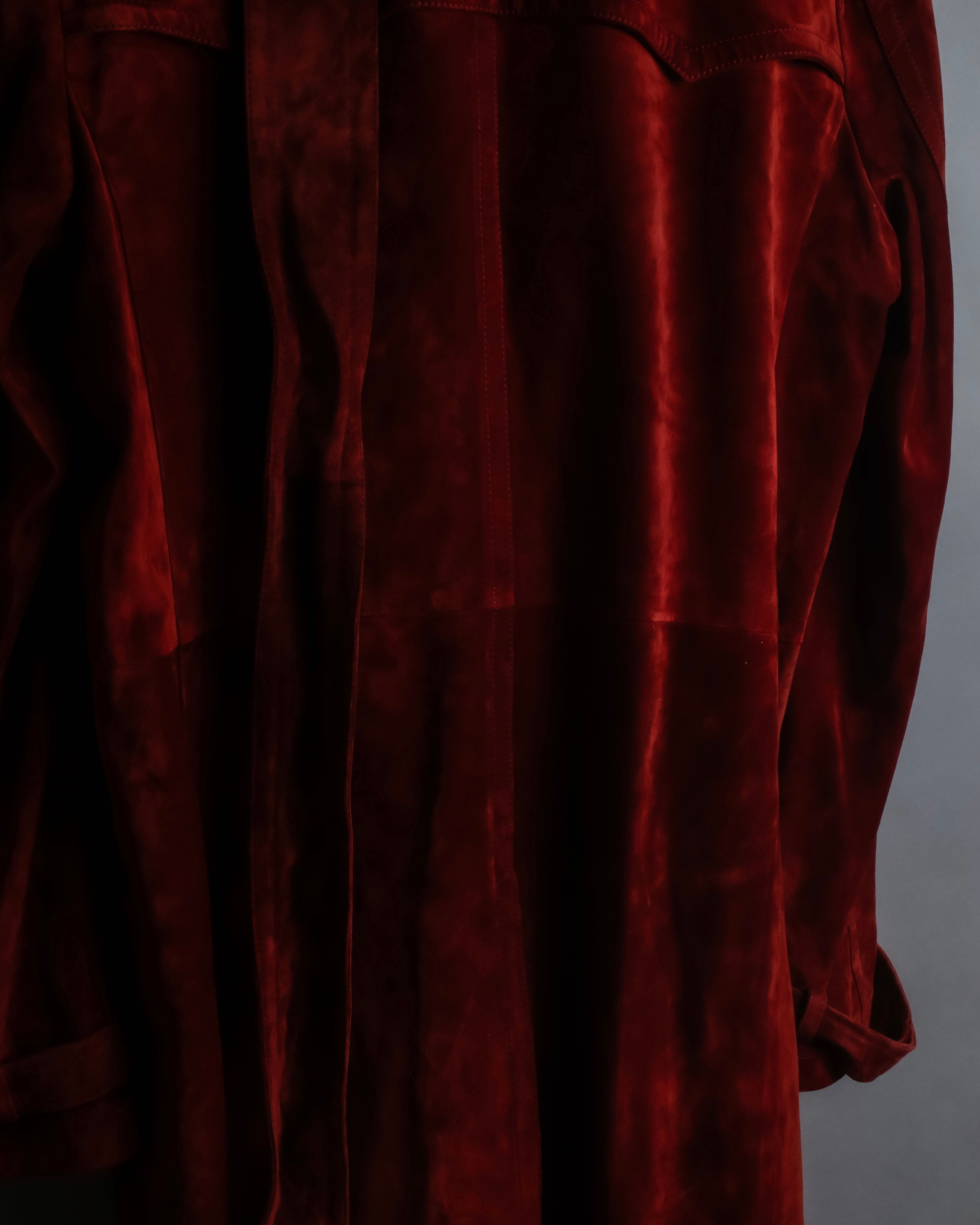 "GUCCI" 1990’s Tom Ford period deep red color suede long trench coat