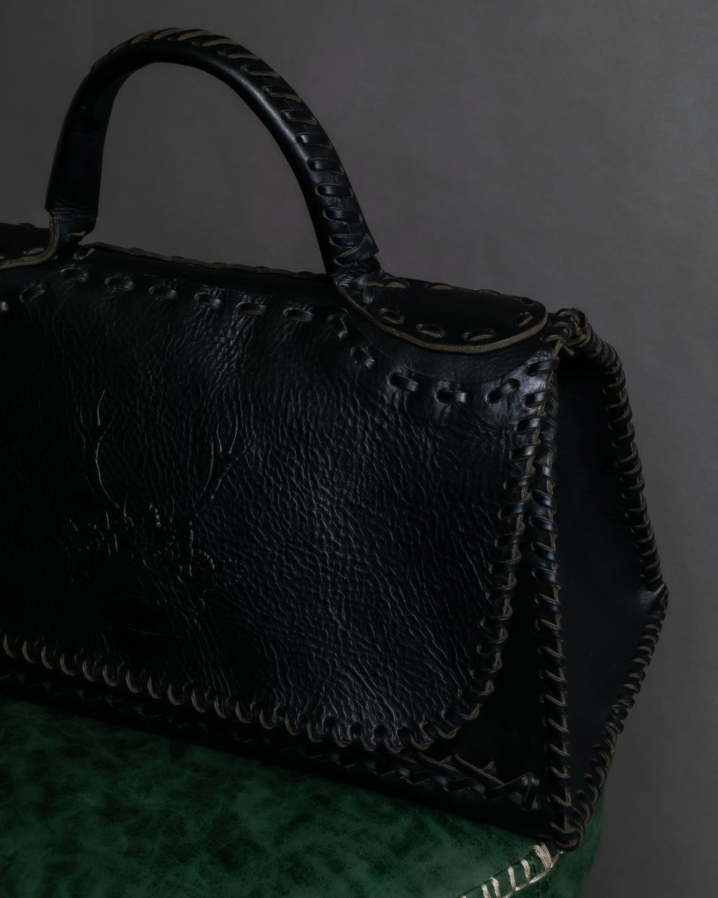 "FENDI" Hand stitched design leather hand bag