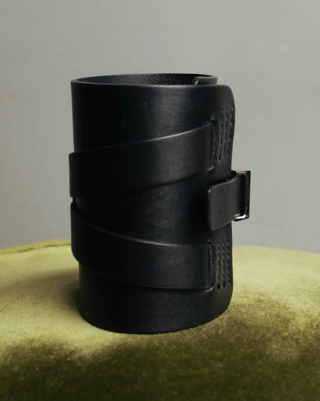 "DIOR HOMME" 00's-10's Black leather wrist cuff