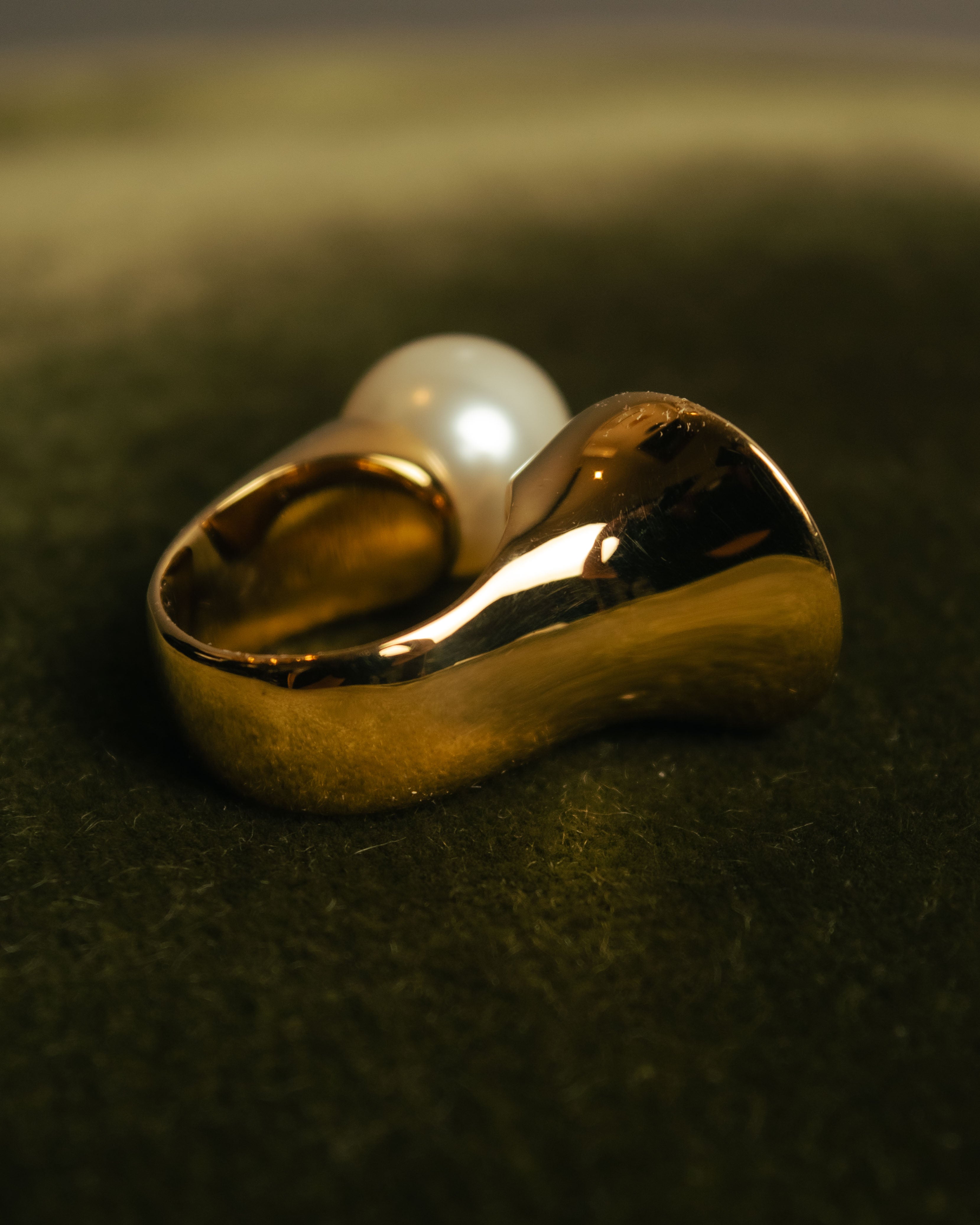 “Chloé” 2015-2016 darcey pearl fork ring