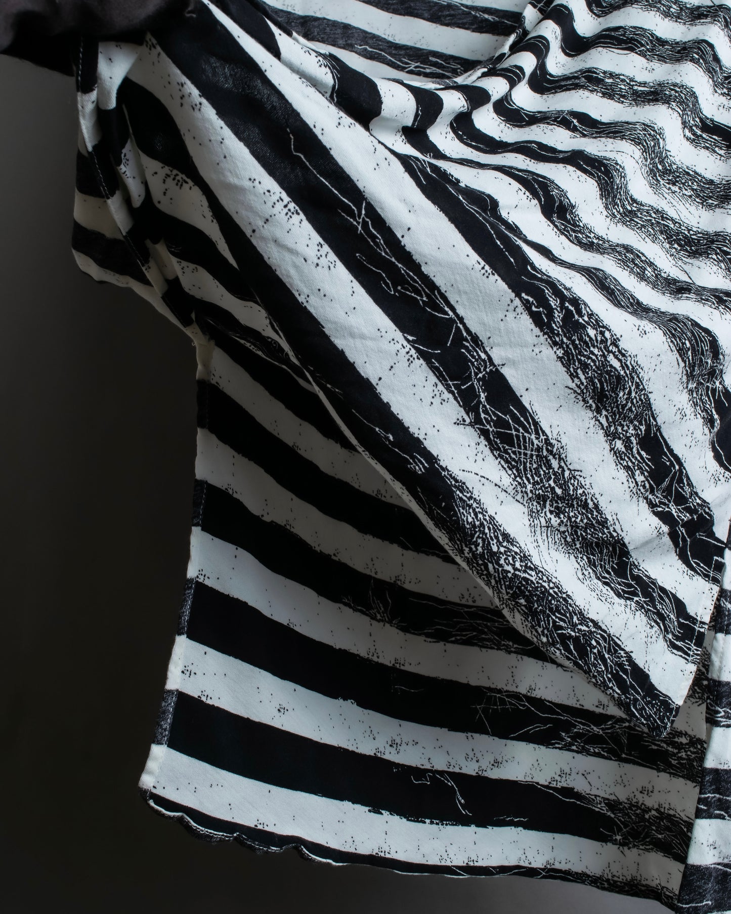 "MM6 MAISON MARGIELA" Peeling border pattern sleeveless pullover