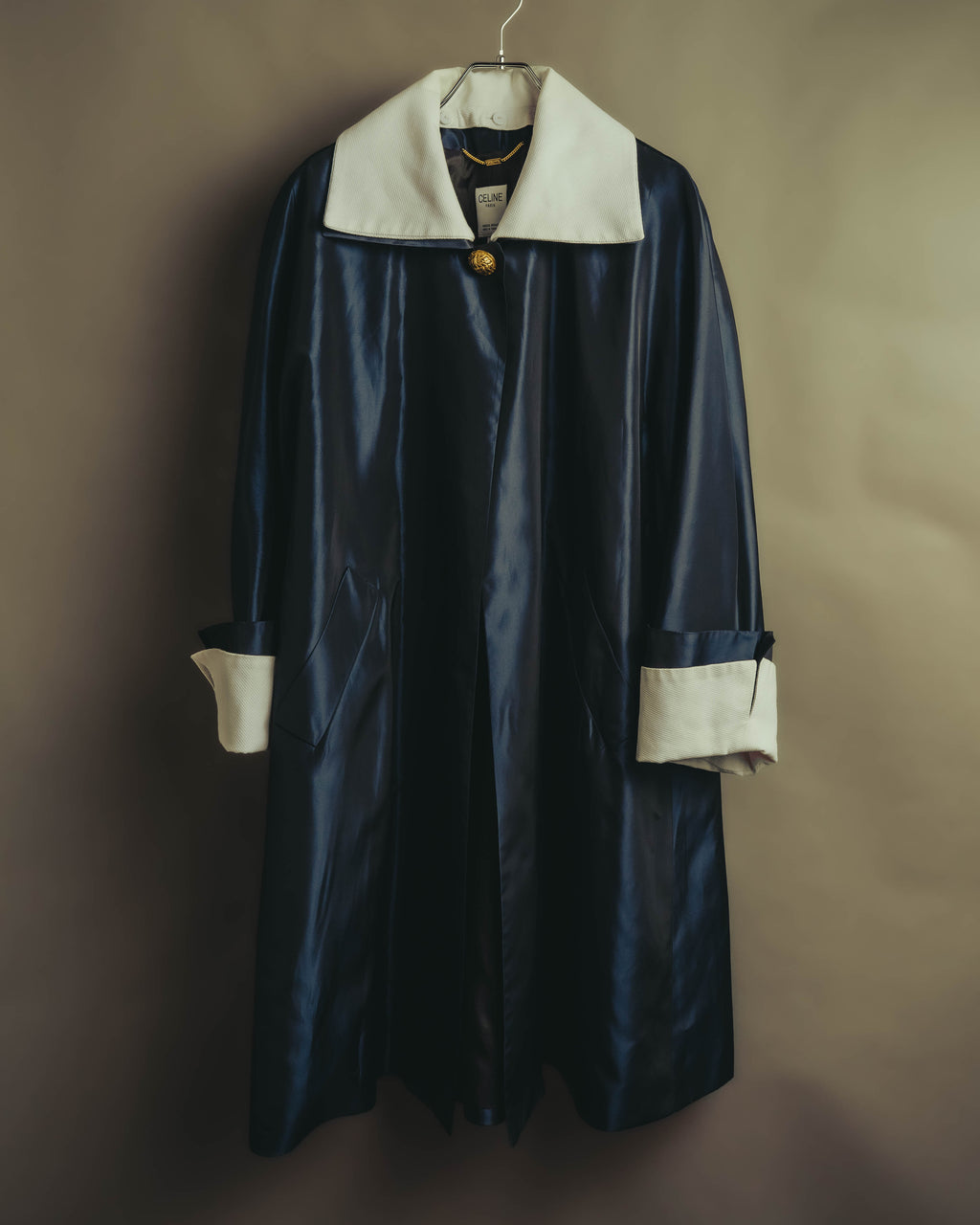 "CELINE" 70's-80's Dramatic contrast collar long coat
