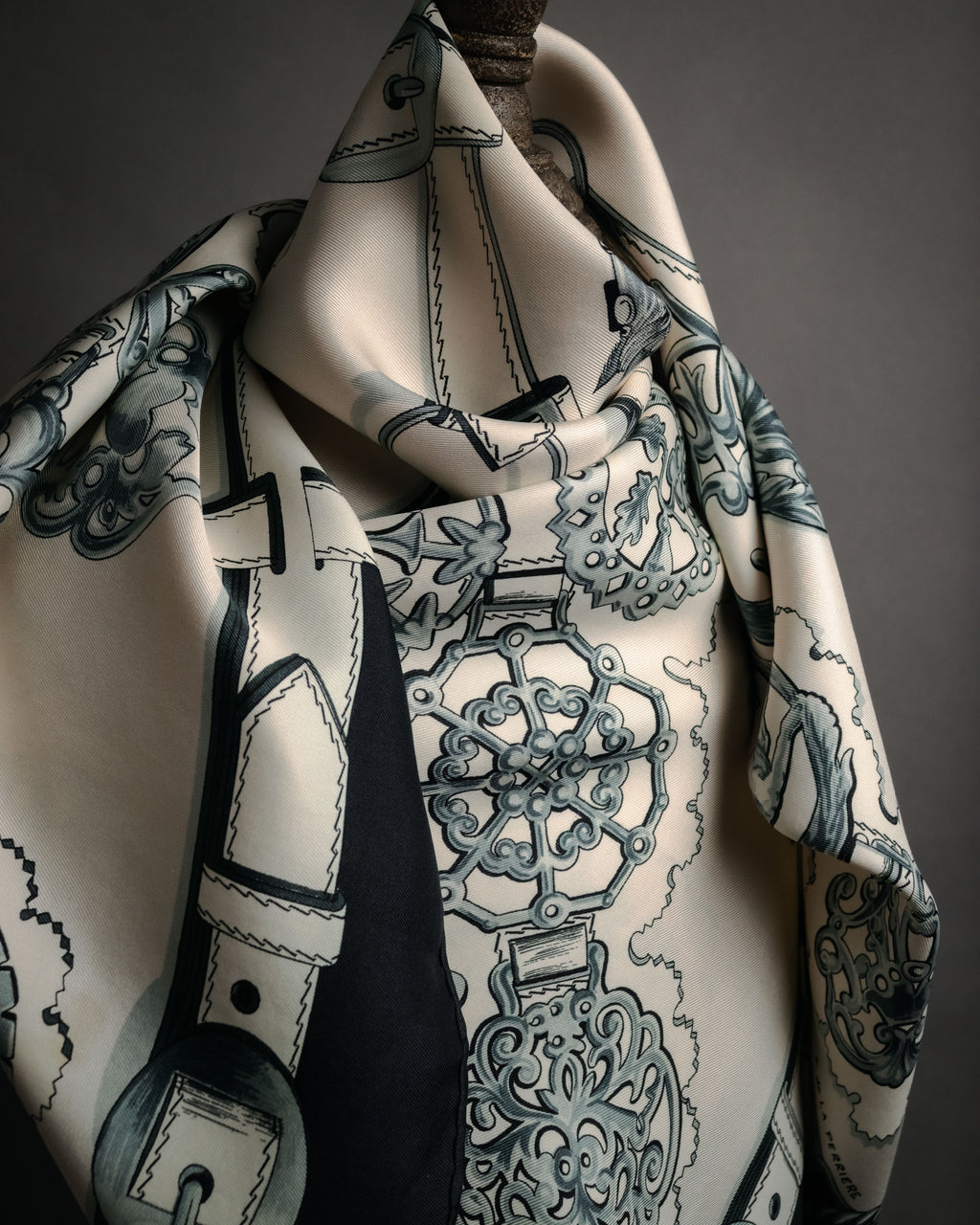 “HERMES” 60’s Cuivreries silk carré scarf