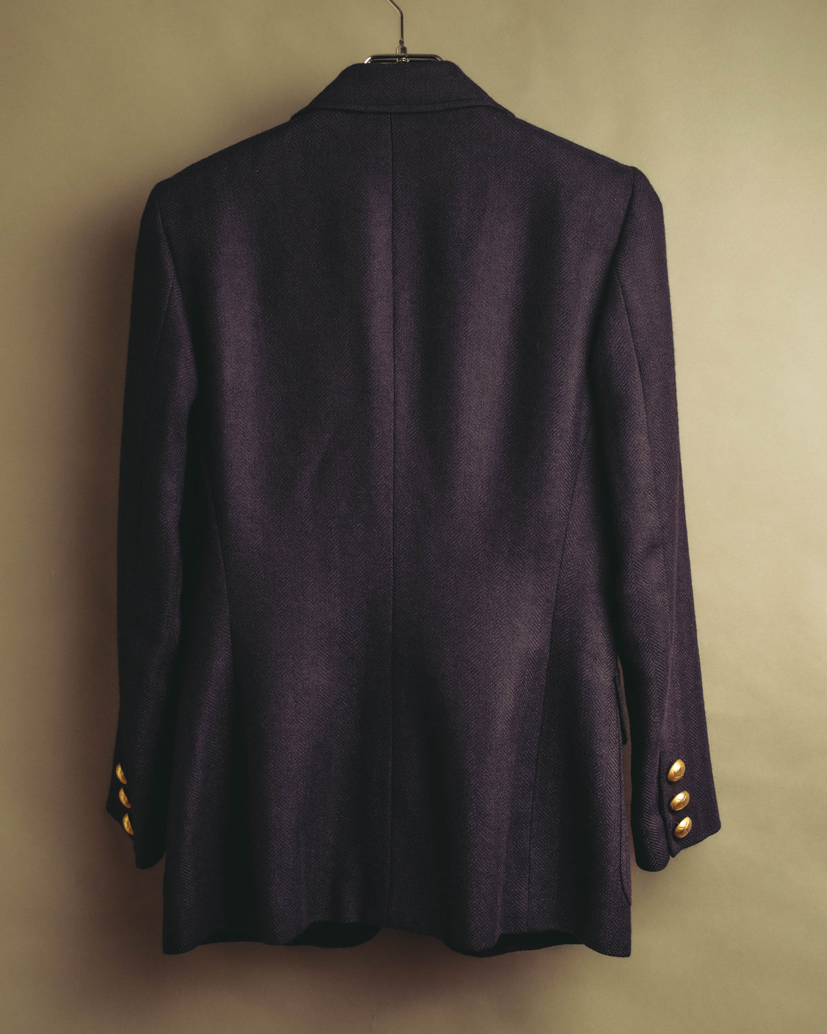 –SPECIAL– “GUCCI” 80’s-90’s Sculptural tailored blazer with gold buttons
