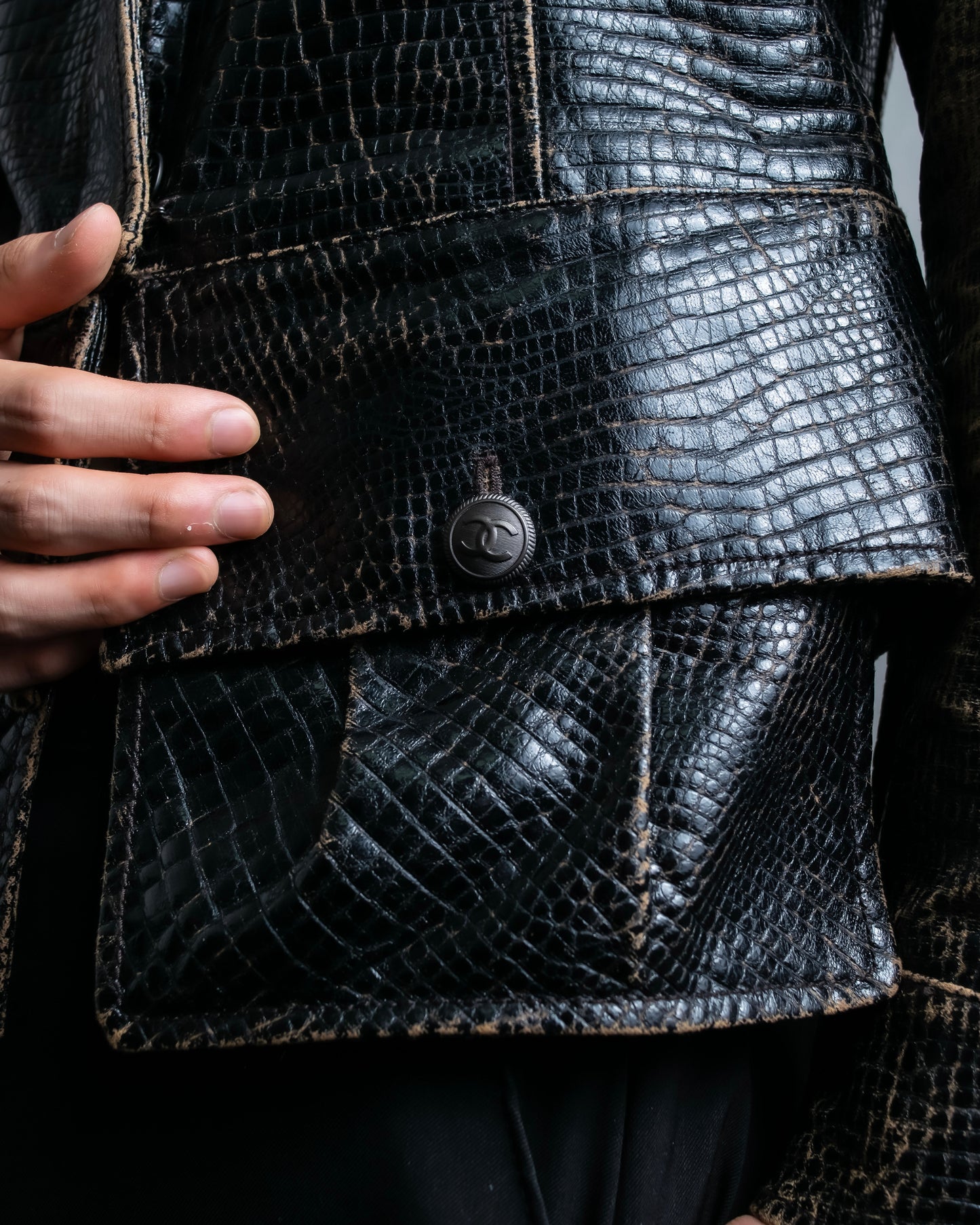 "CHANEL" Crocodile look synthetic leather jacket