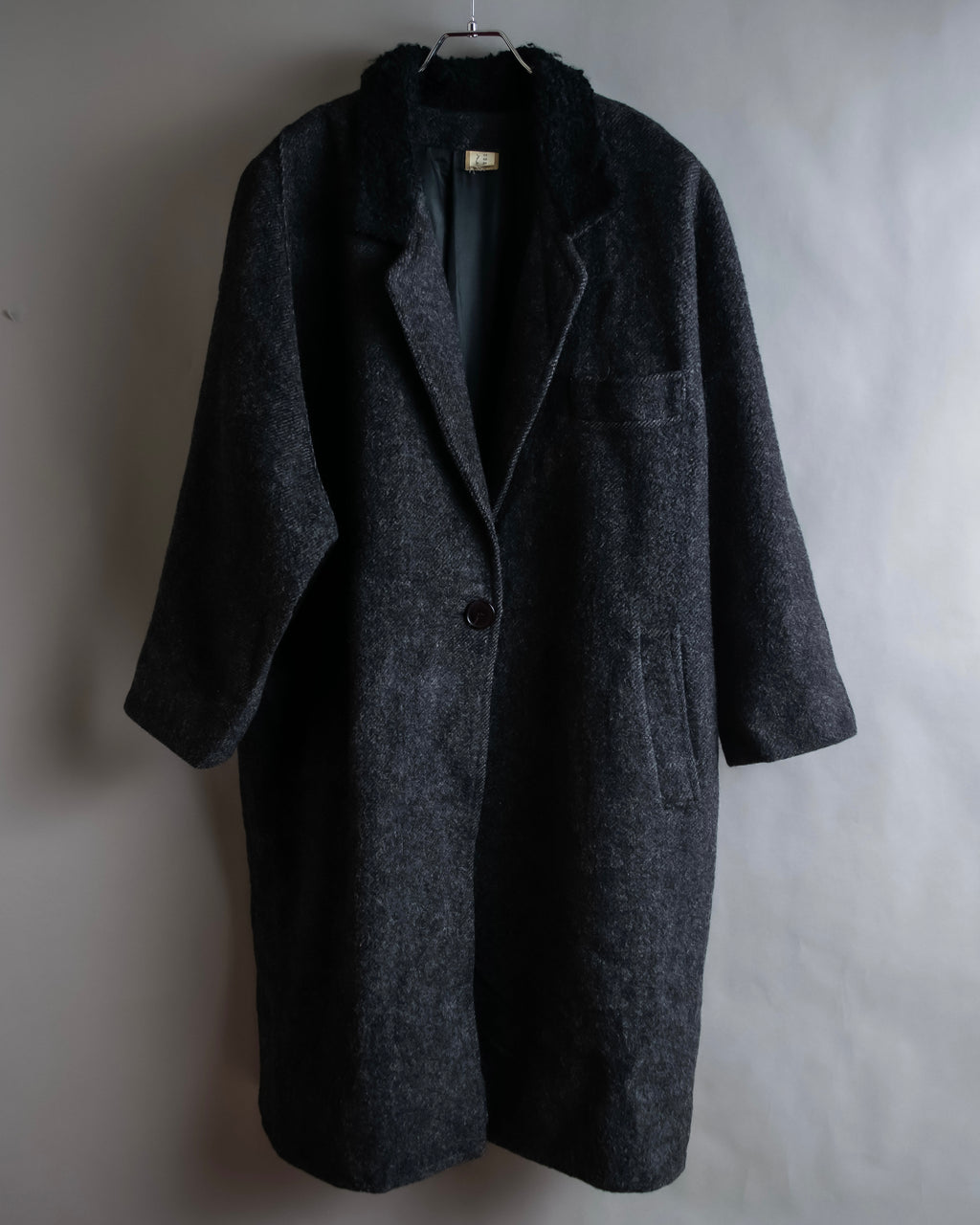 "Vintage fur collar chester coat"