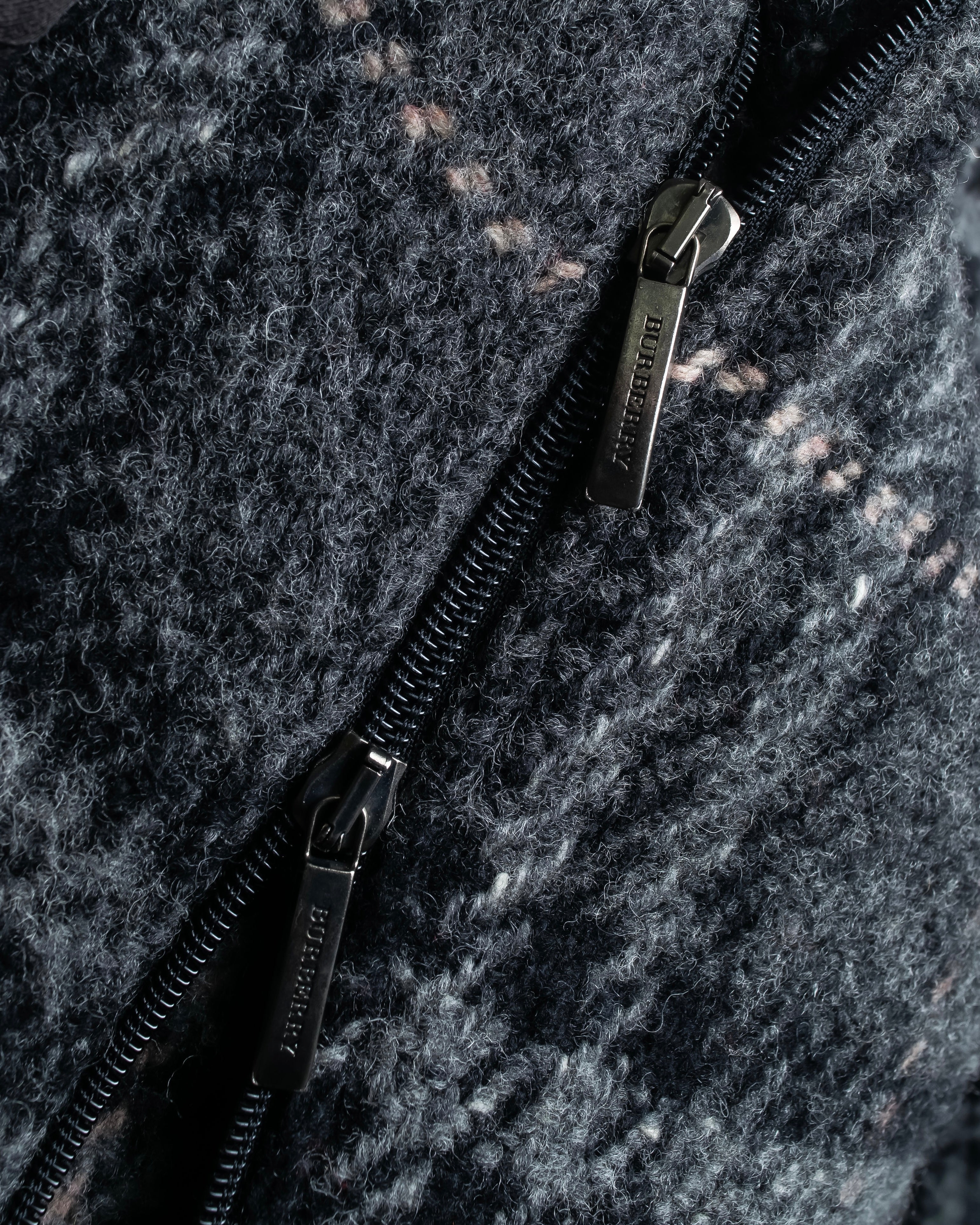 "BURBERRY" Check pattern double zipper hooded coat