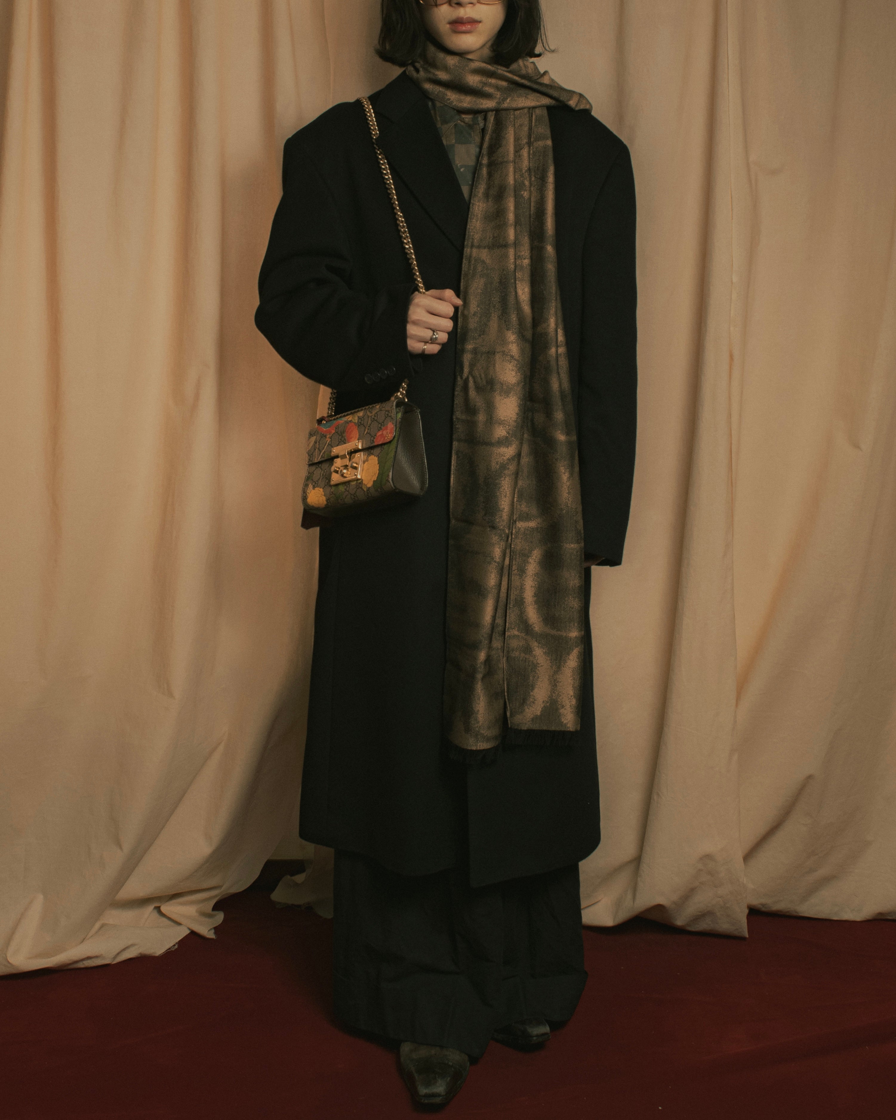 -SPECIAL- "Christian Dior"
90's-00's Abstract Expression Pattern Large Stole