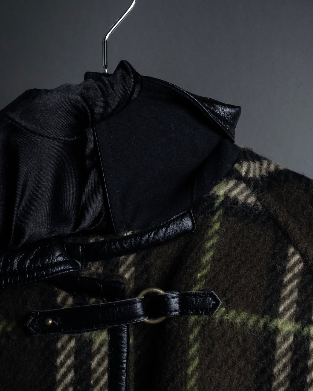 "BURBERRY" Leather switching design check tweed coat