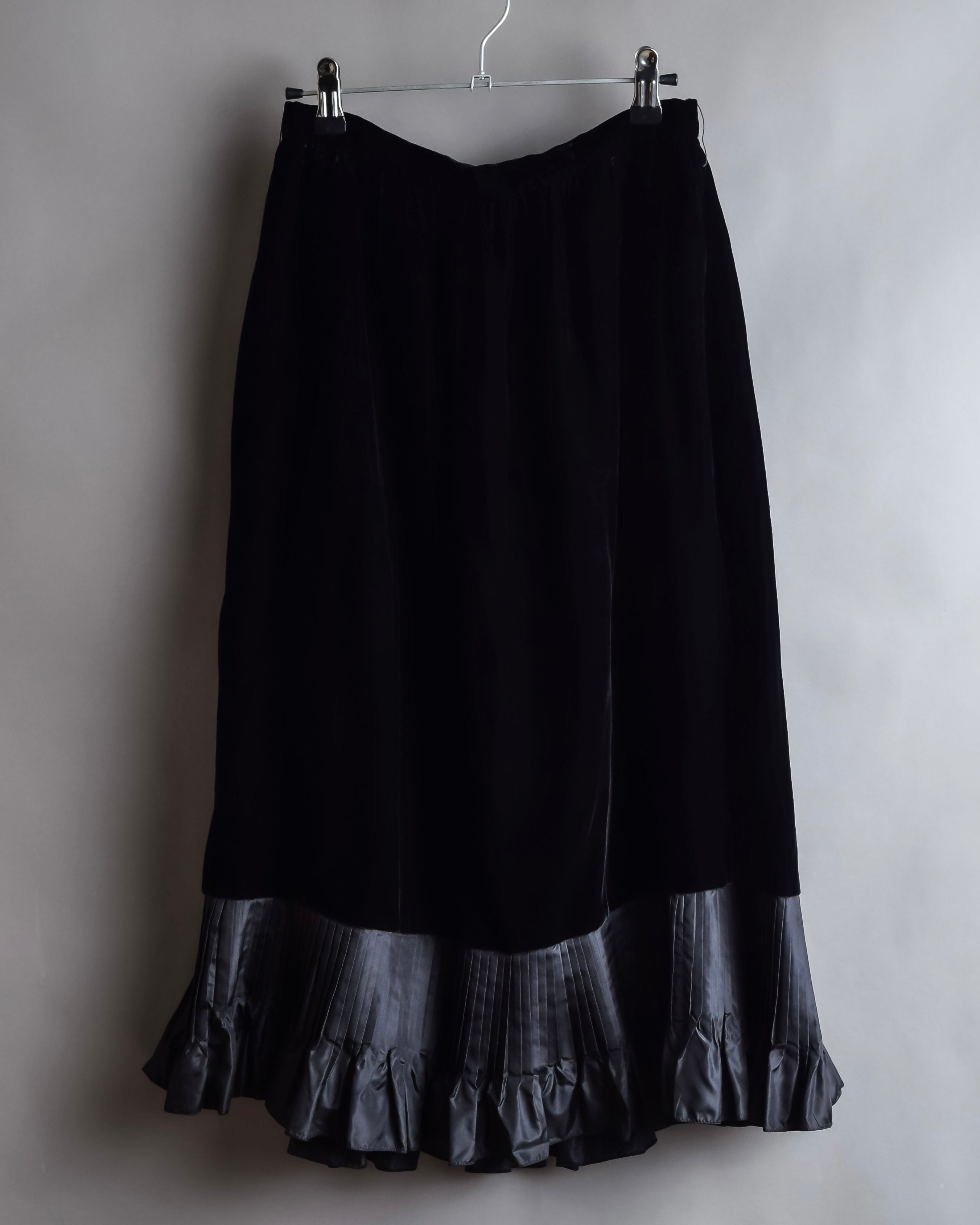 "CELINE" Pleated satin hem velvet flare skirt