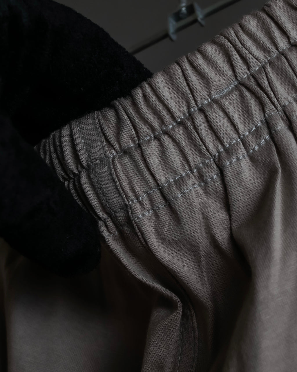 "CELINE" Chain motif pattern relaxed pajama set up