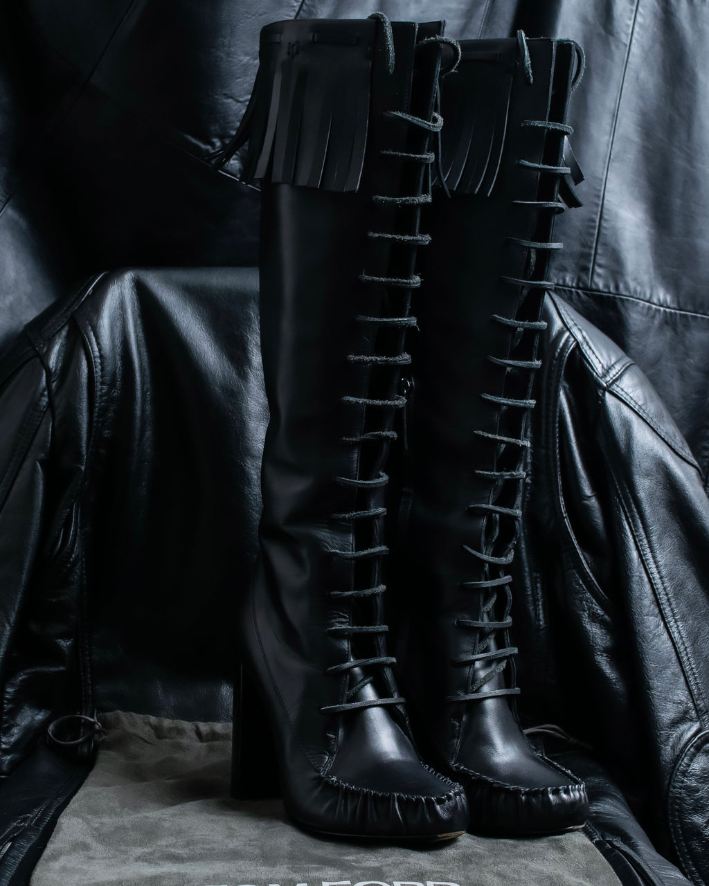 "TOM FORD" Fringe detail western long boots