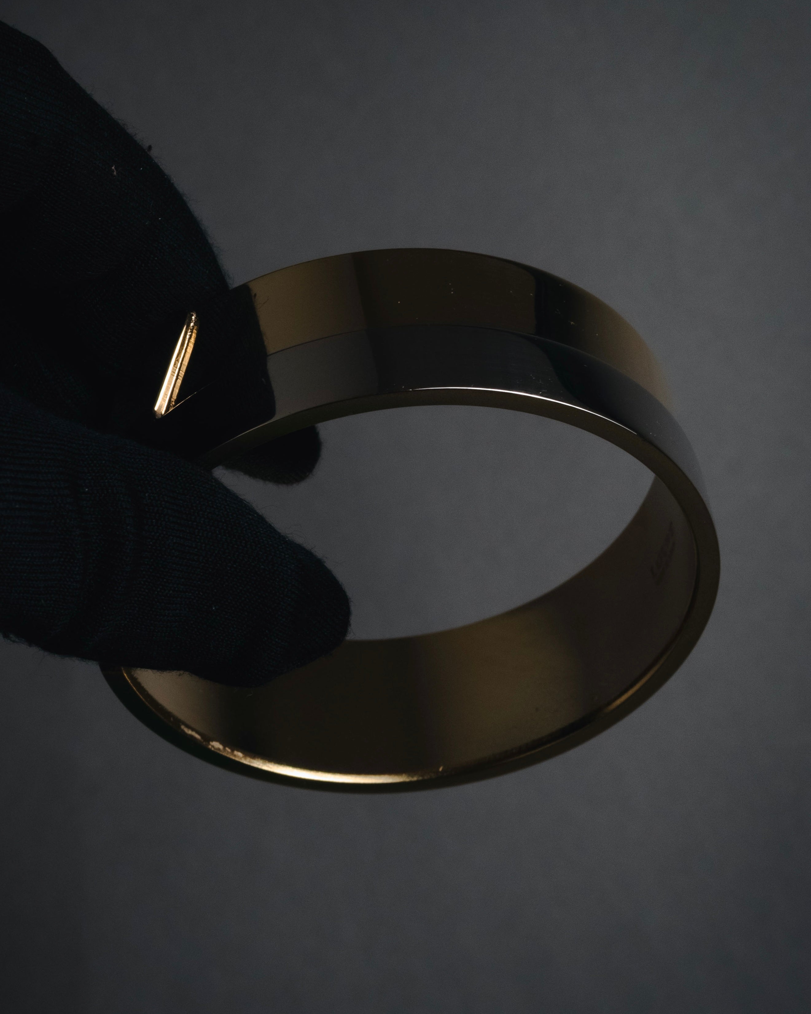 "LOEWE" 10’s Bicolor geometric open-cuff bangle