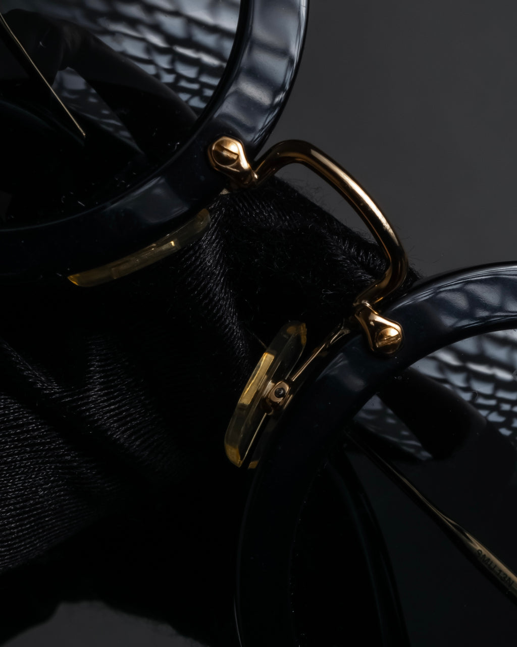 "MIU MIU" Round frame statement sunglasses