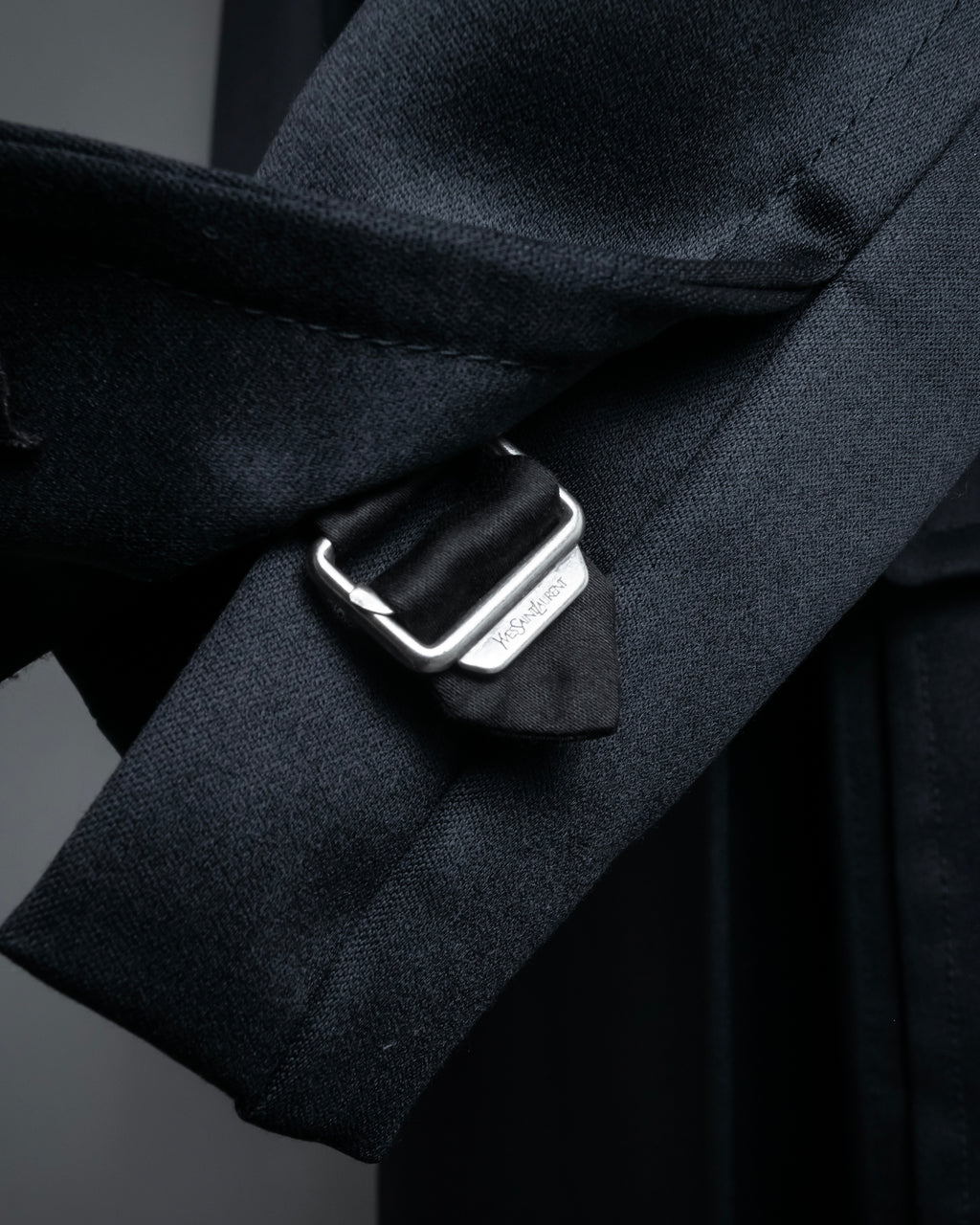 -SPECIAL- "YVES SAINT LAURENT rive gauche" 03 year Tom Ford period corset design long coat