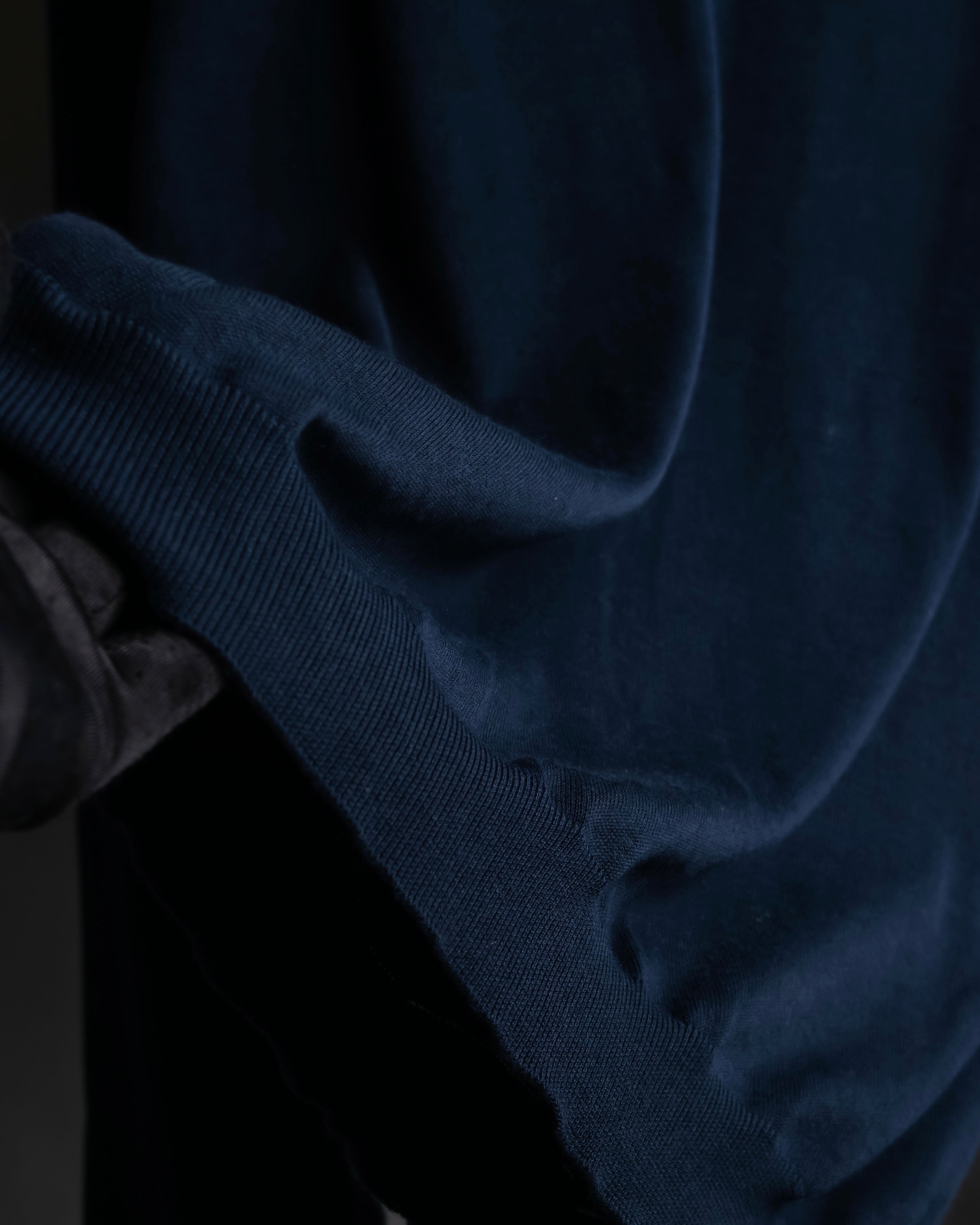 "PRADA" Raglan sleeves cotton navy color knit