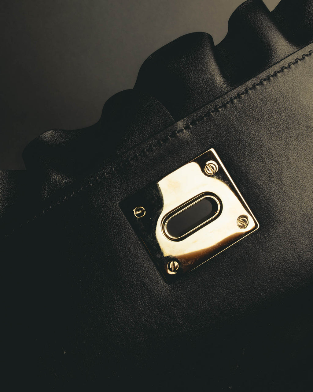 "RED VALENTINO" 2010's Ruffled leather shoulder bag