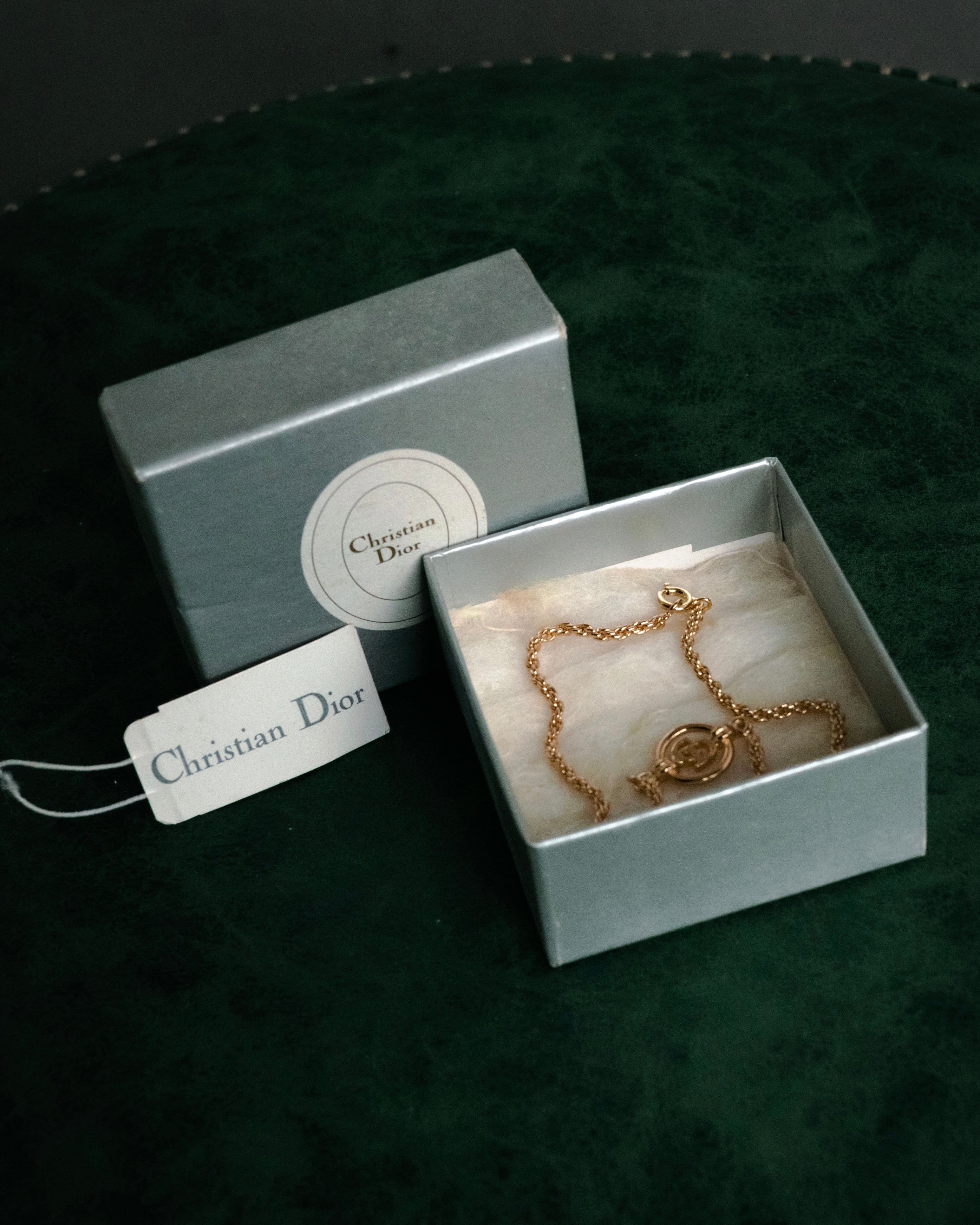 “Christian Dior” 90’s CD circle logo chain bracelet