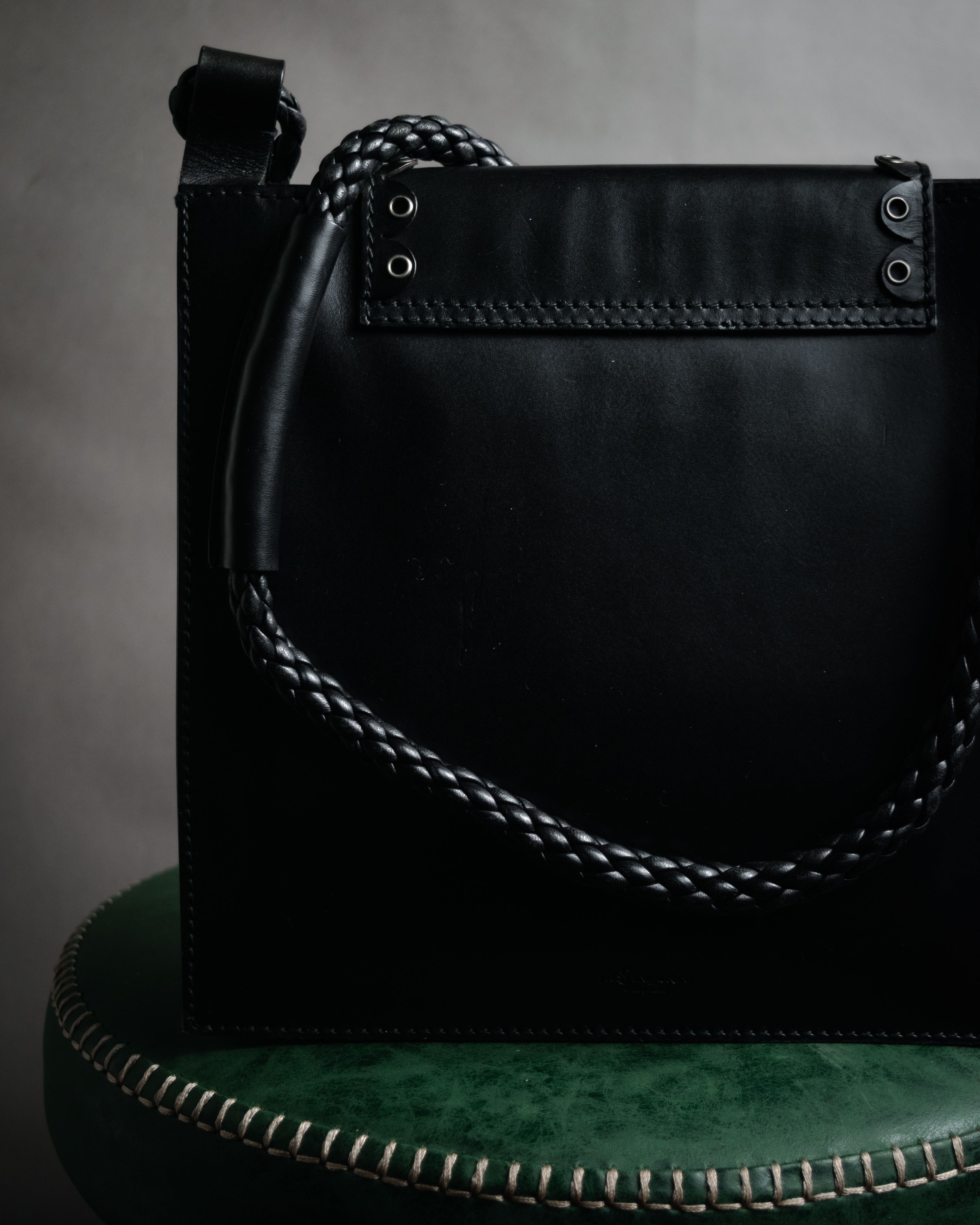 –SPECIAL– “YVES SAINT LAURENT”
2000’s Folk cutwork leather shoulder bag