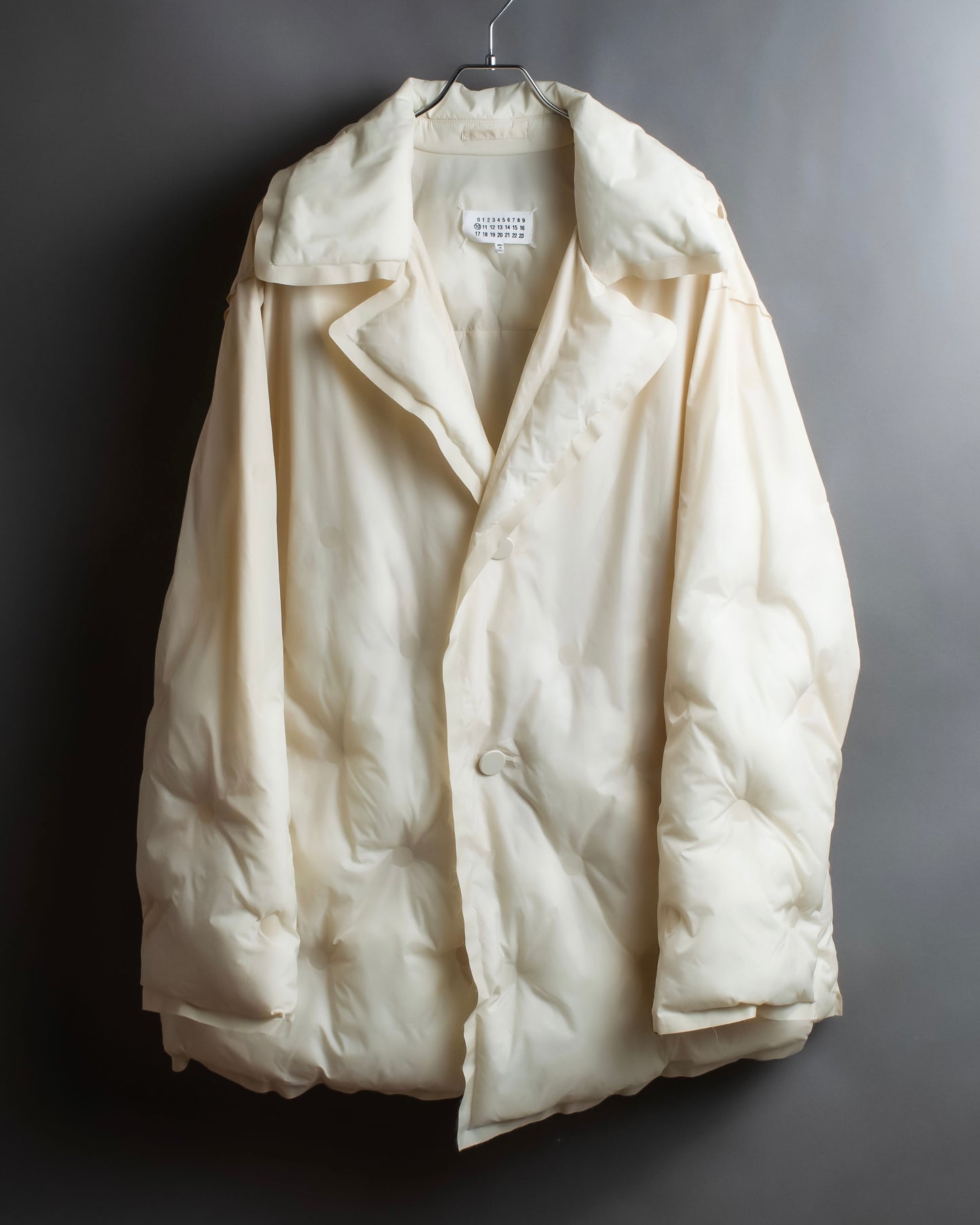 "MAISON MARGIELA" Offwhite color quilted padded oversized tailored coat