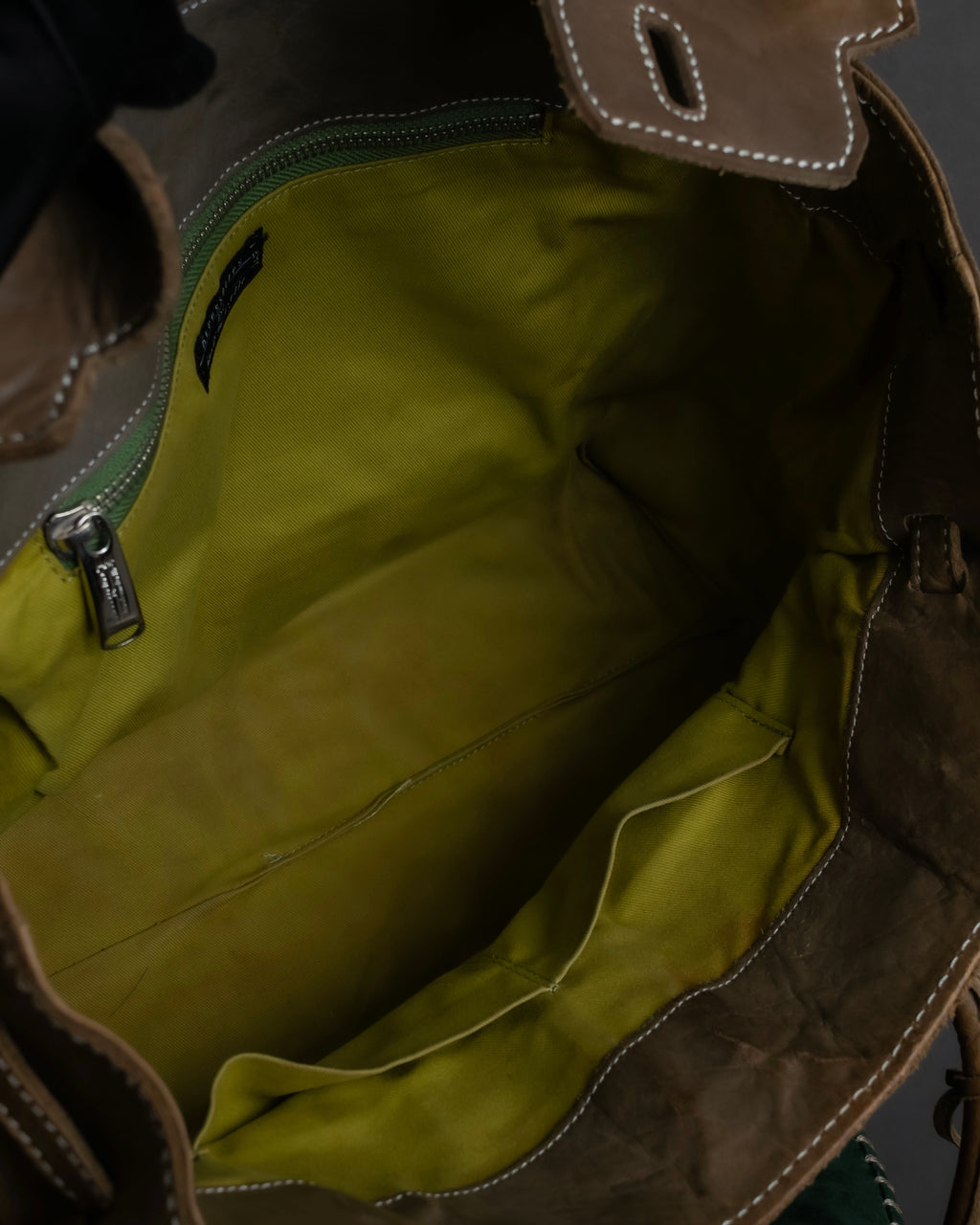 "Mademoiselle Accessories"
 Silver parts design leather one handle bag