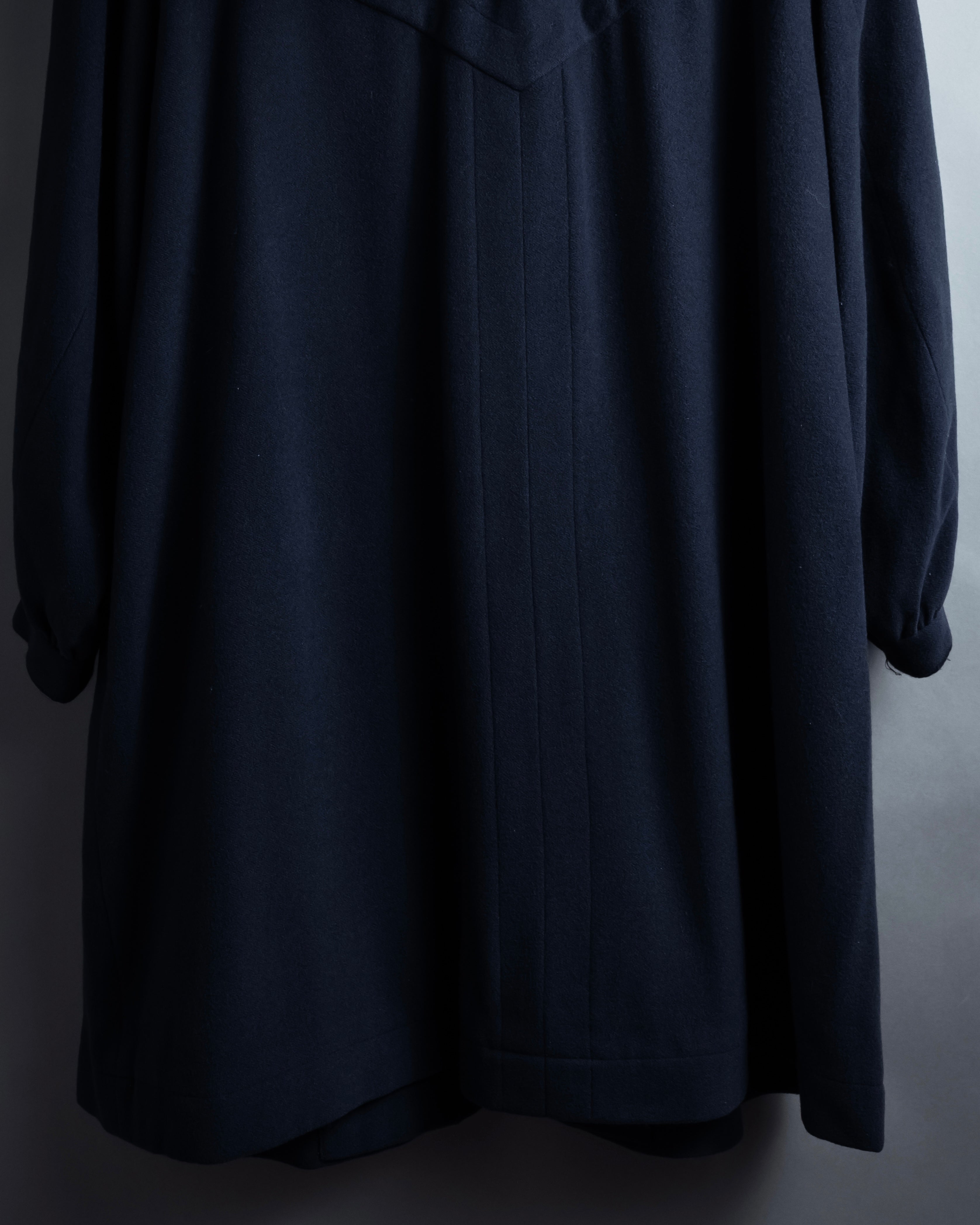 "YVES SAINT LAURENT" Metal toggle design melton wool duffel coat