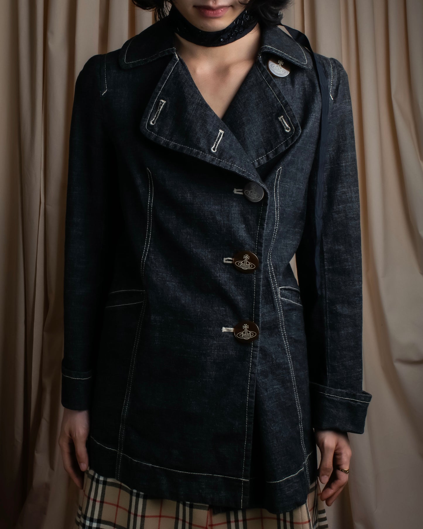 "Vivienne Westwood RED LABEL" Asymmetrical button design mid length denim coat