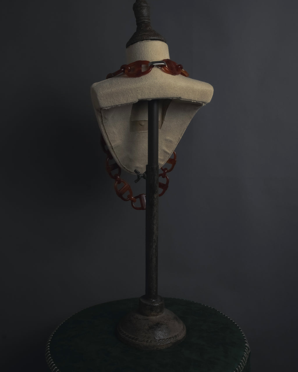 "Christian Dior" Sculptural tortoiseshell resin chain necklace