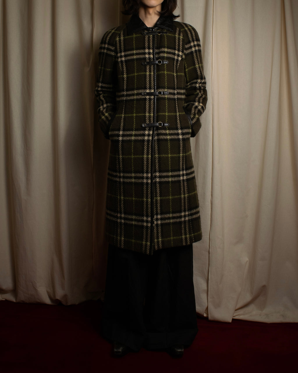 "BURBERRY" Leather switching design check tweed coat