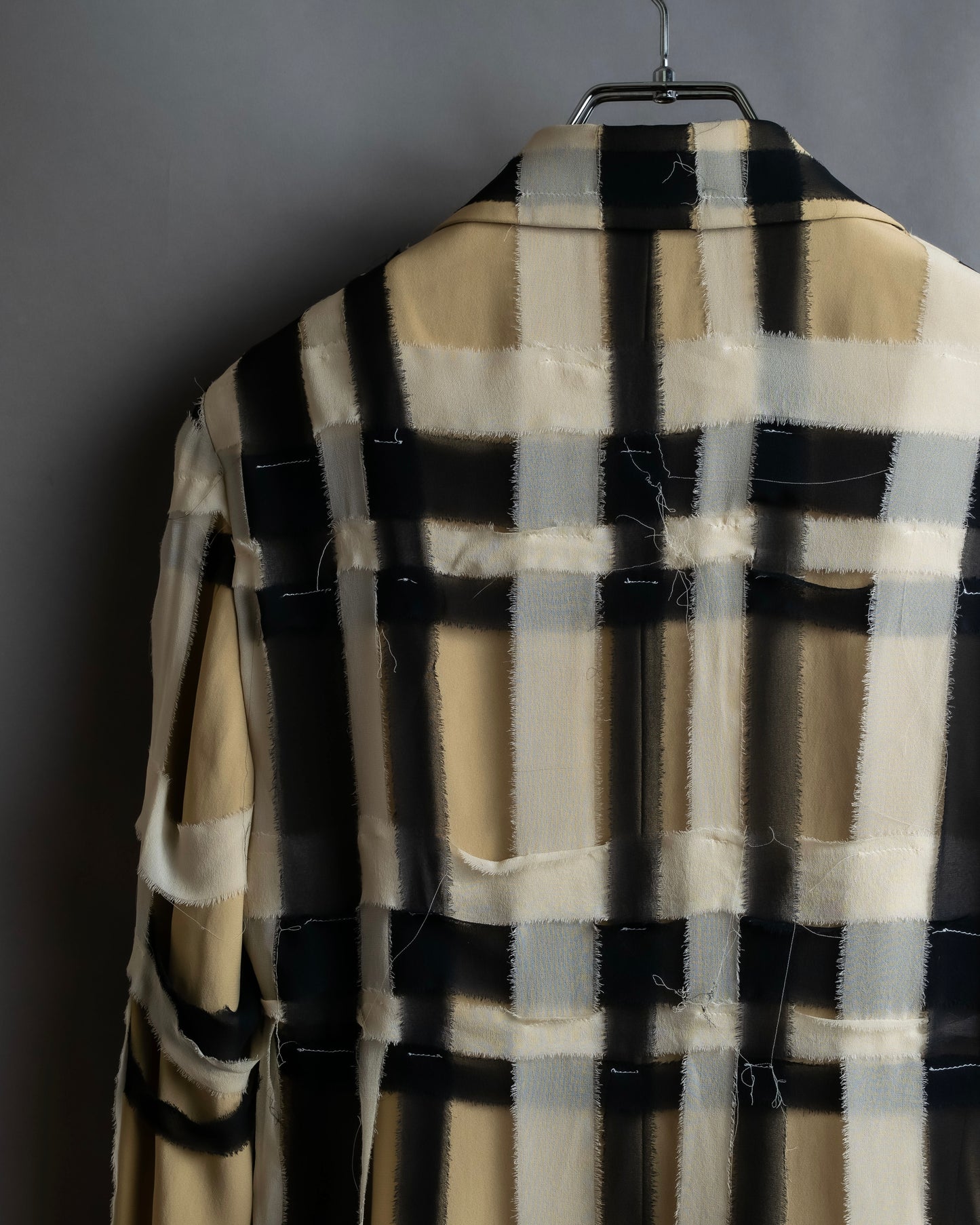 "MOSCHINO" Graphic check pattern raw edge design tailored jacket