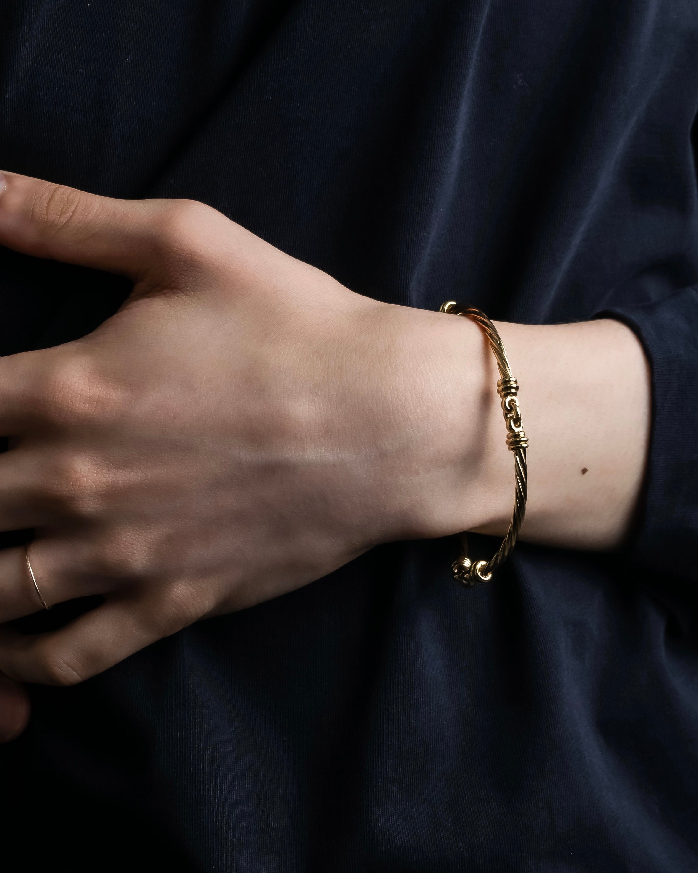 "DIOR" Twisted antique design bracelet