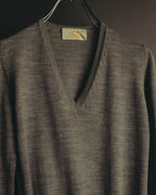 "Theatre PRODUCTS" 00's-10's Pearl embellished wool v-neck knit sweater