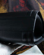 "BURBERRYS" Cylinder shaped leather one handle bag