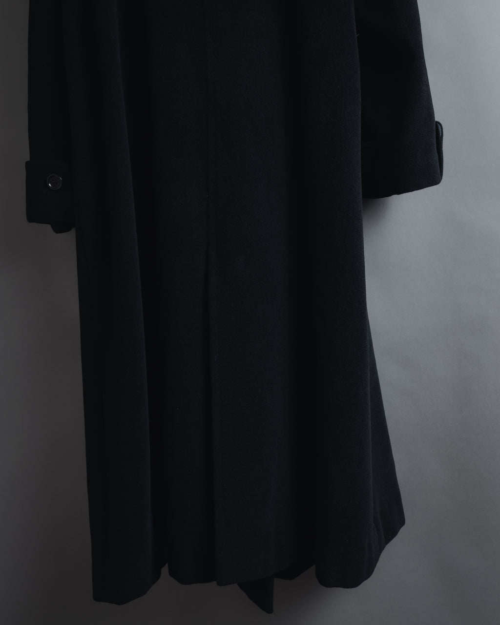 “SOPRANI DONNA” Tailored double-breasted long coat