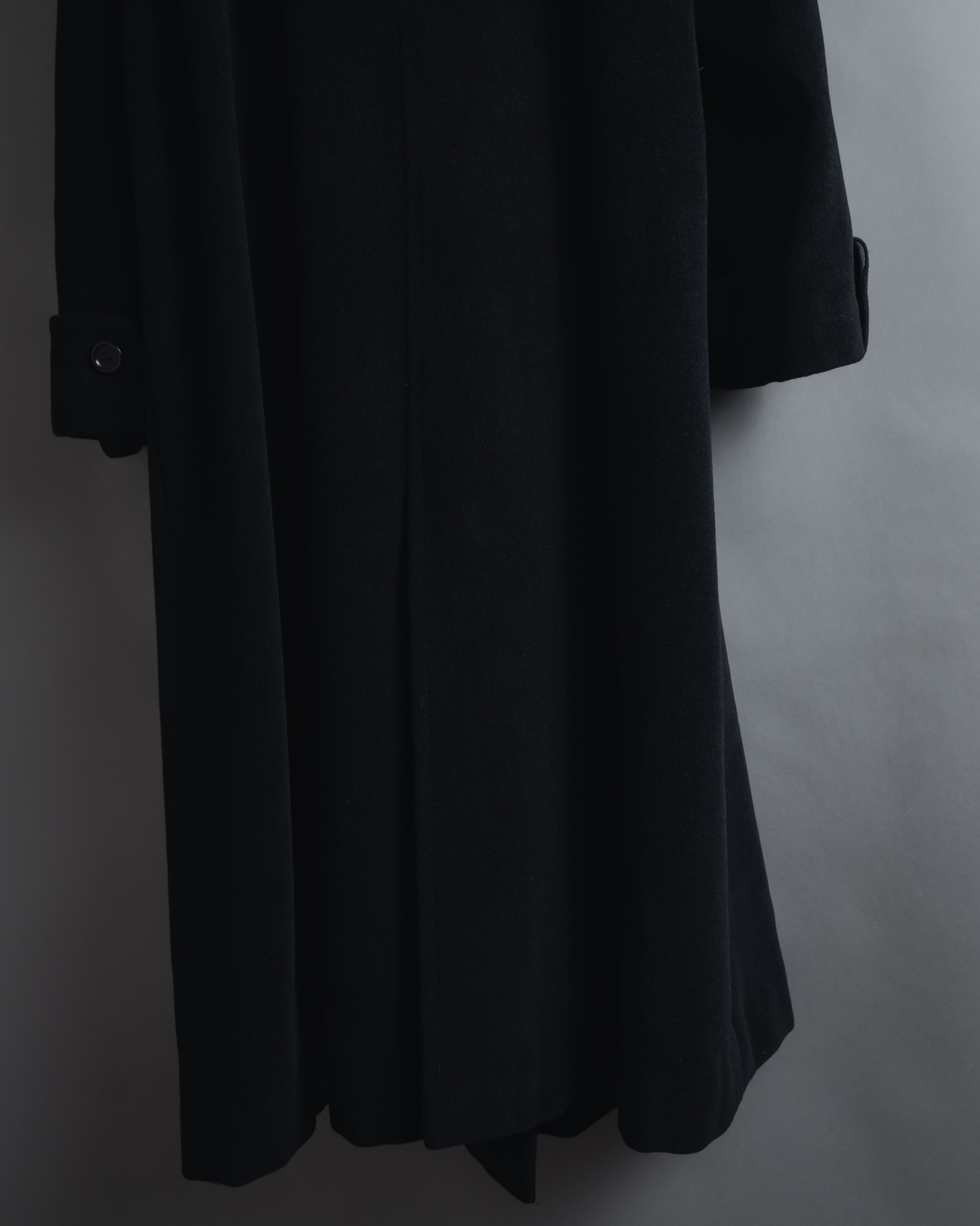 “SOPRANI DONNA” Tailored double-breasted long coat