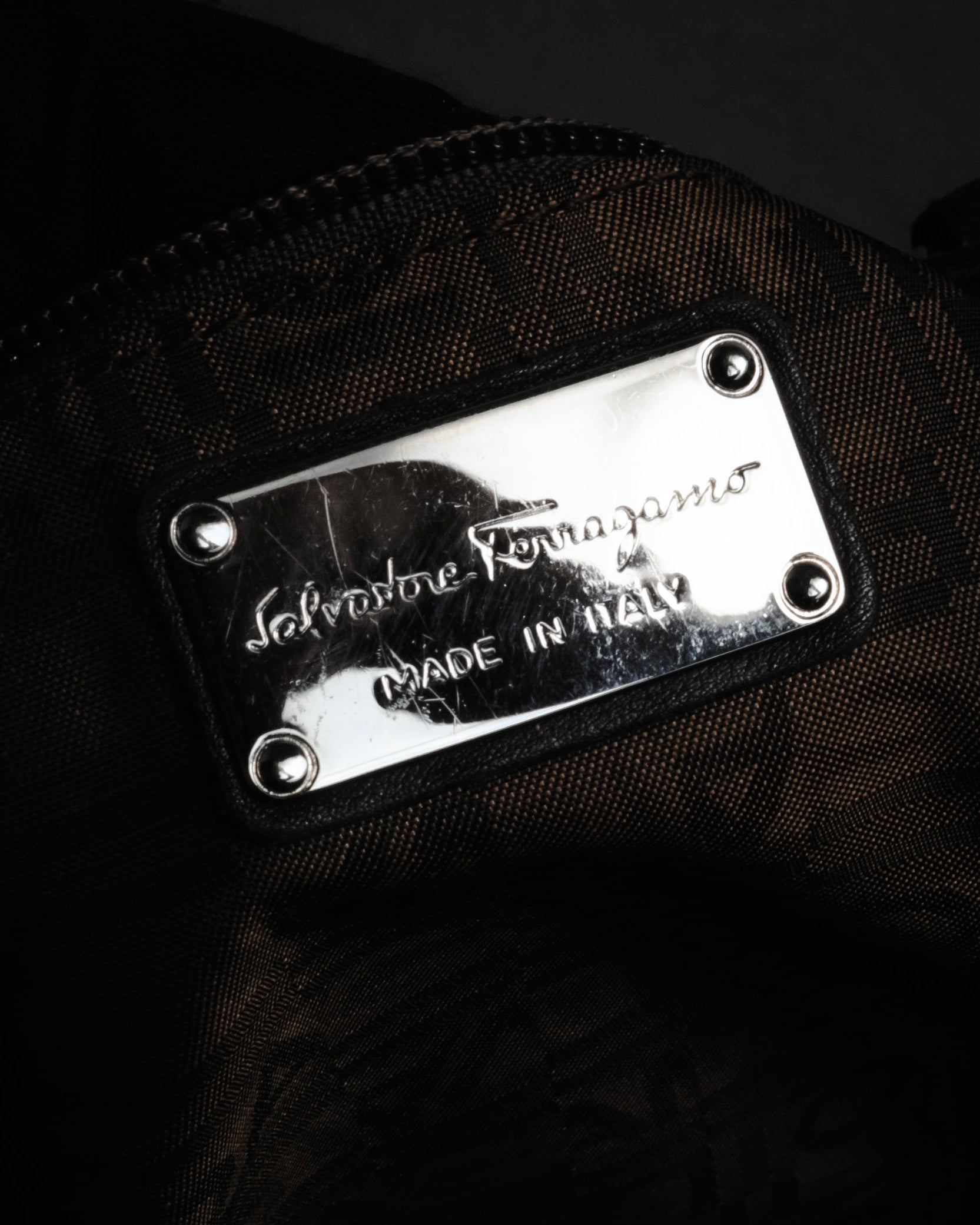 "Salvatore Ferragamo" 00’s suede gancini gathered bowling bag