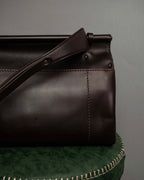 "Salvatore Ferragamo" Swivel crisp closure design leather one-handle bag