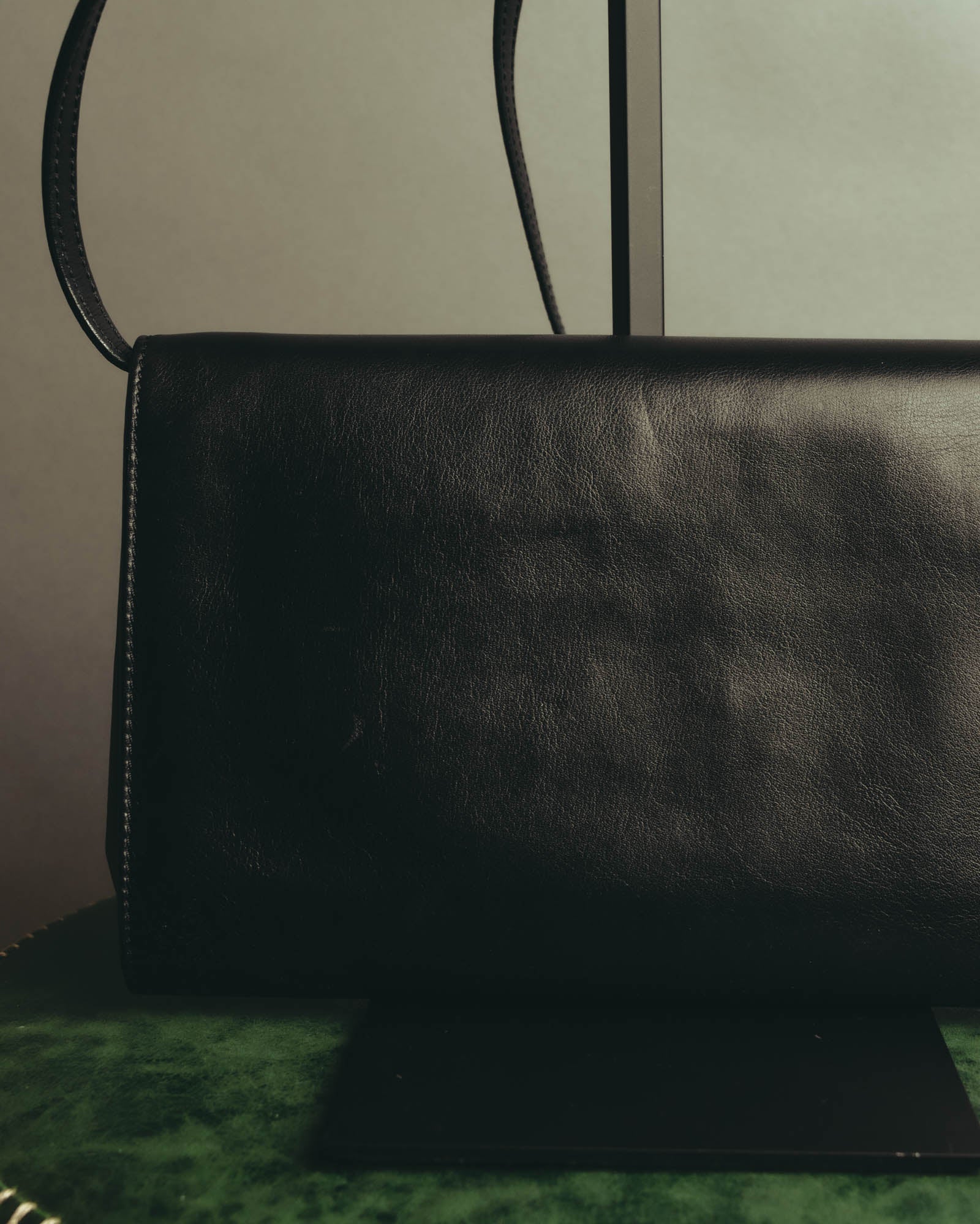 "CELINE" 70's-80's Classic horsebit leather shoulder handbag