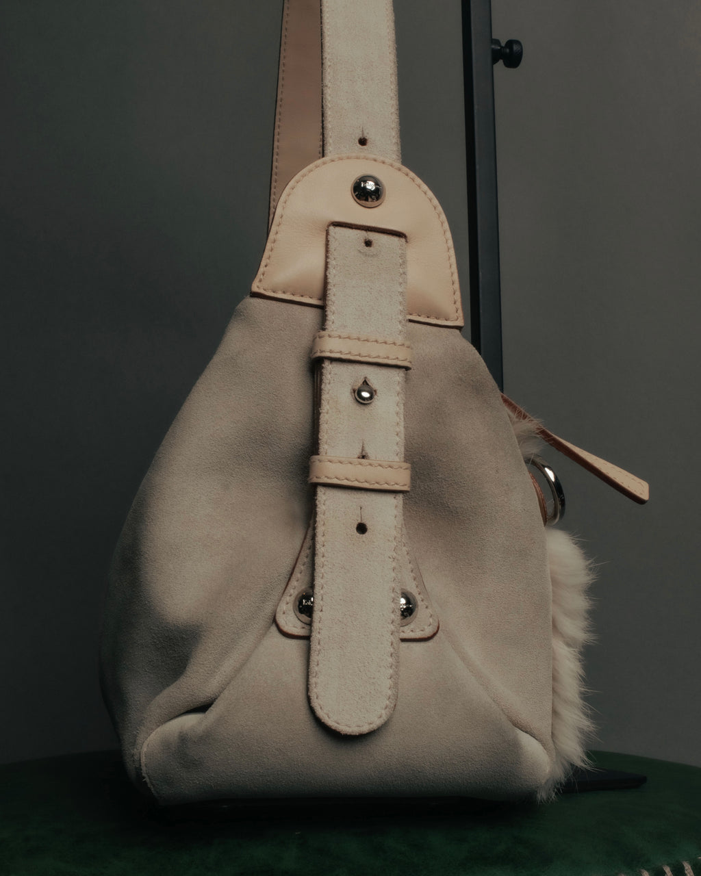 “Salvatore Ferragamo” 00’s Fur panel suede shoulder bag