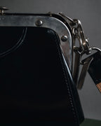 "tricot COMME des GARÇONS" Structured kiss-lock leather shoulder bag