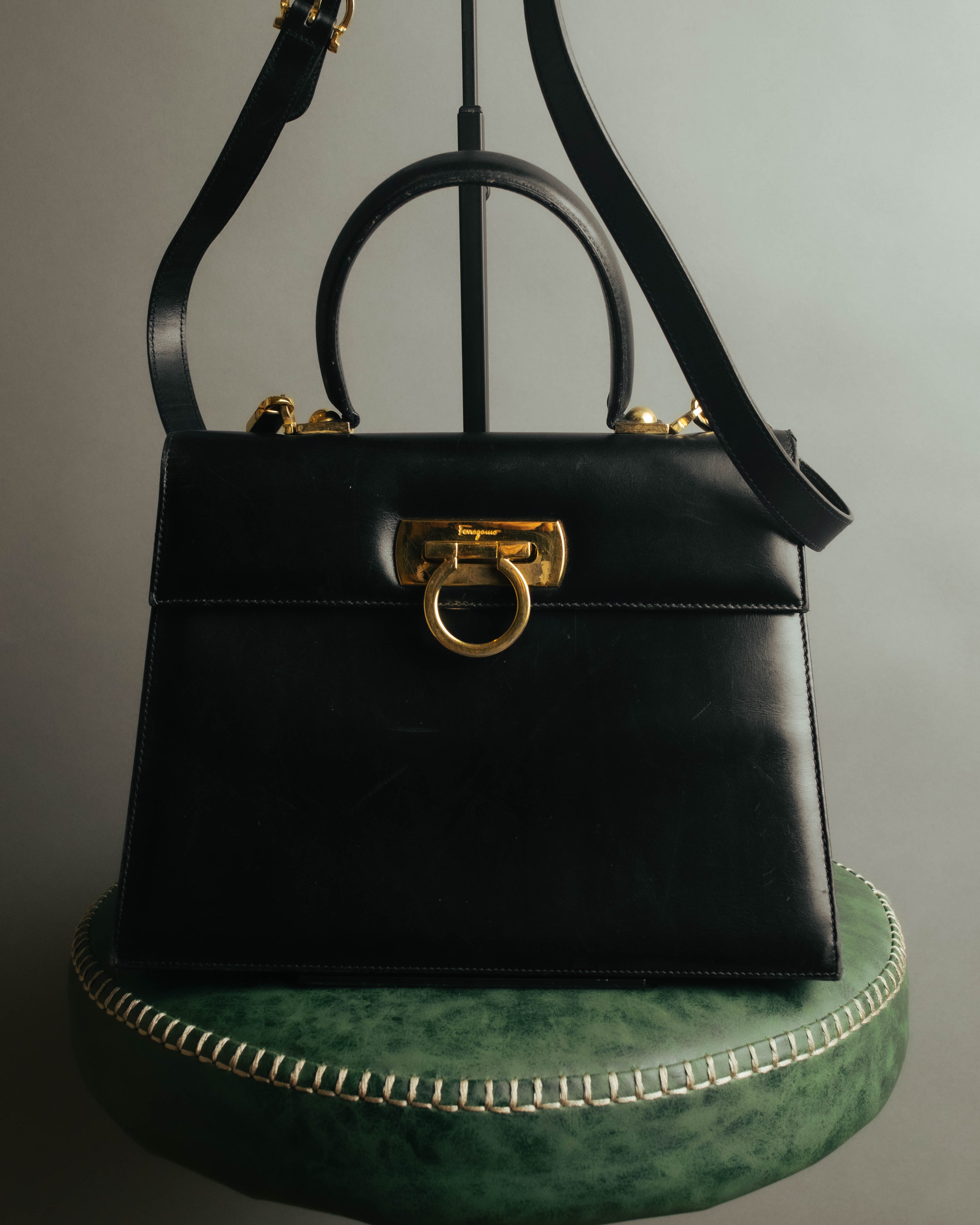 “Salvatore Ferragamo” 90’s-00’s Gancini leather top handle shoulder bag