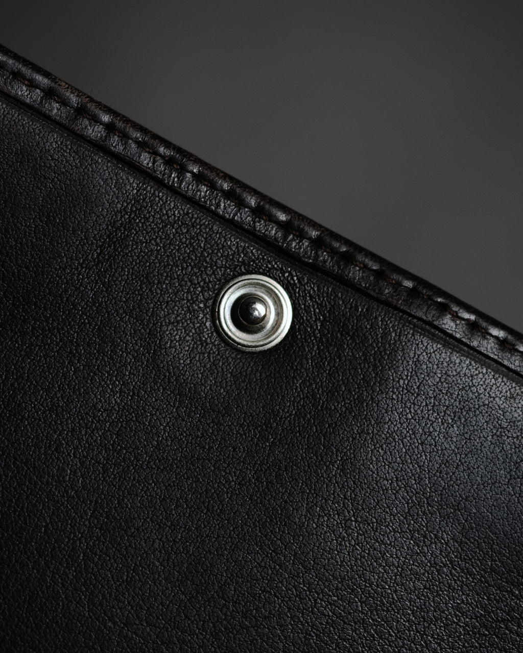 "LOEWE" 90’s-00’s suede anagram compact wallet