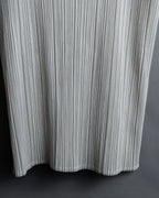 "PLEATS PLEASE ISSEY MIYAKE" Off-white tank top