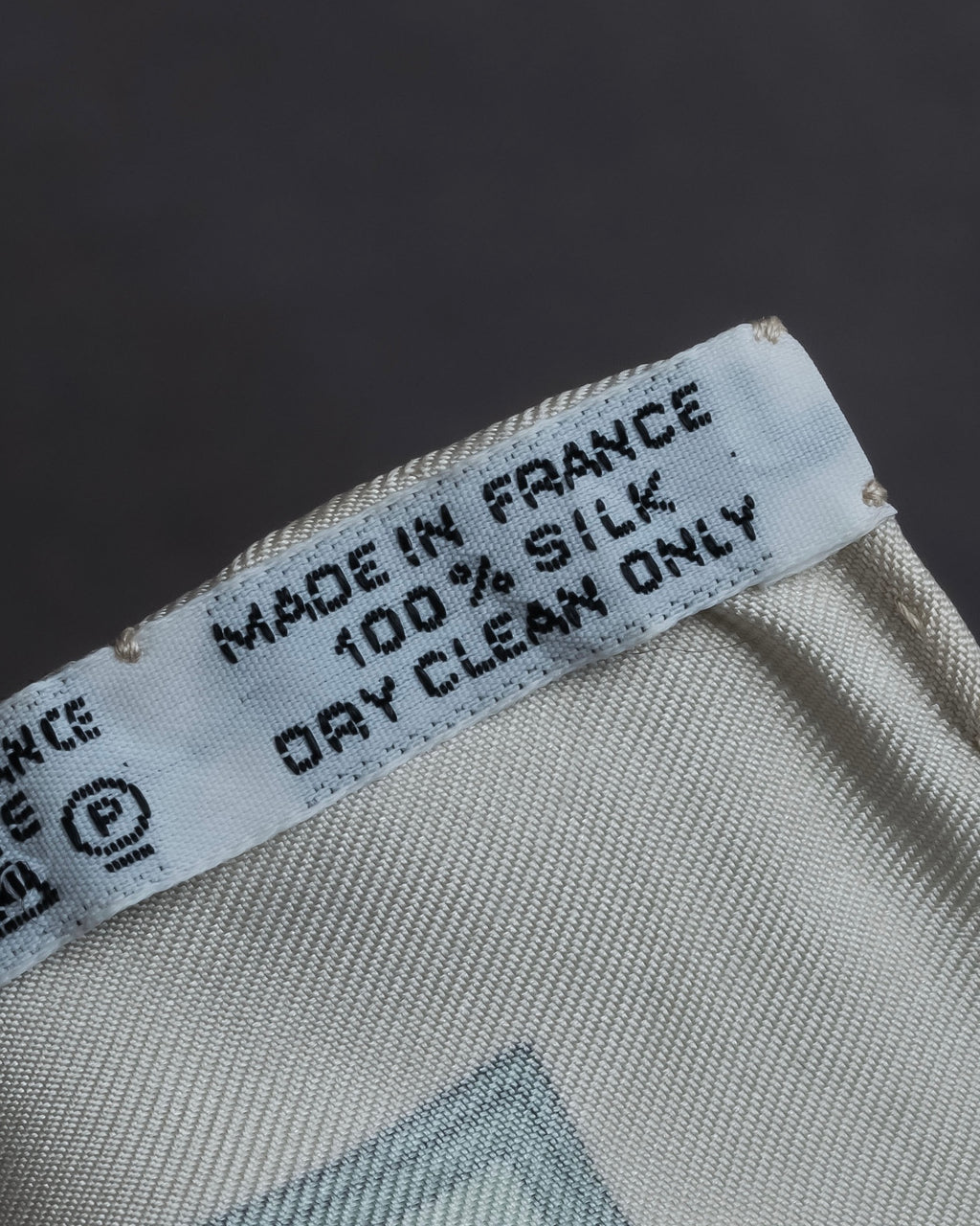 "HERMES" Petit Carre 45 LES TUILERIES silk scarf