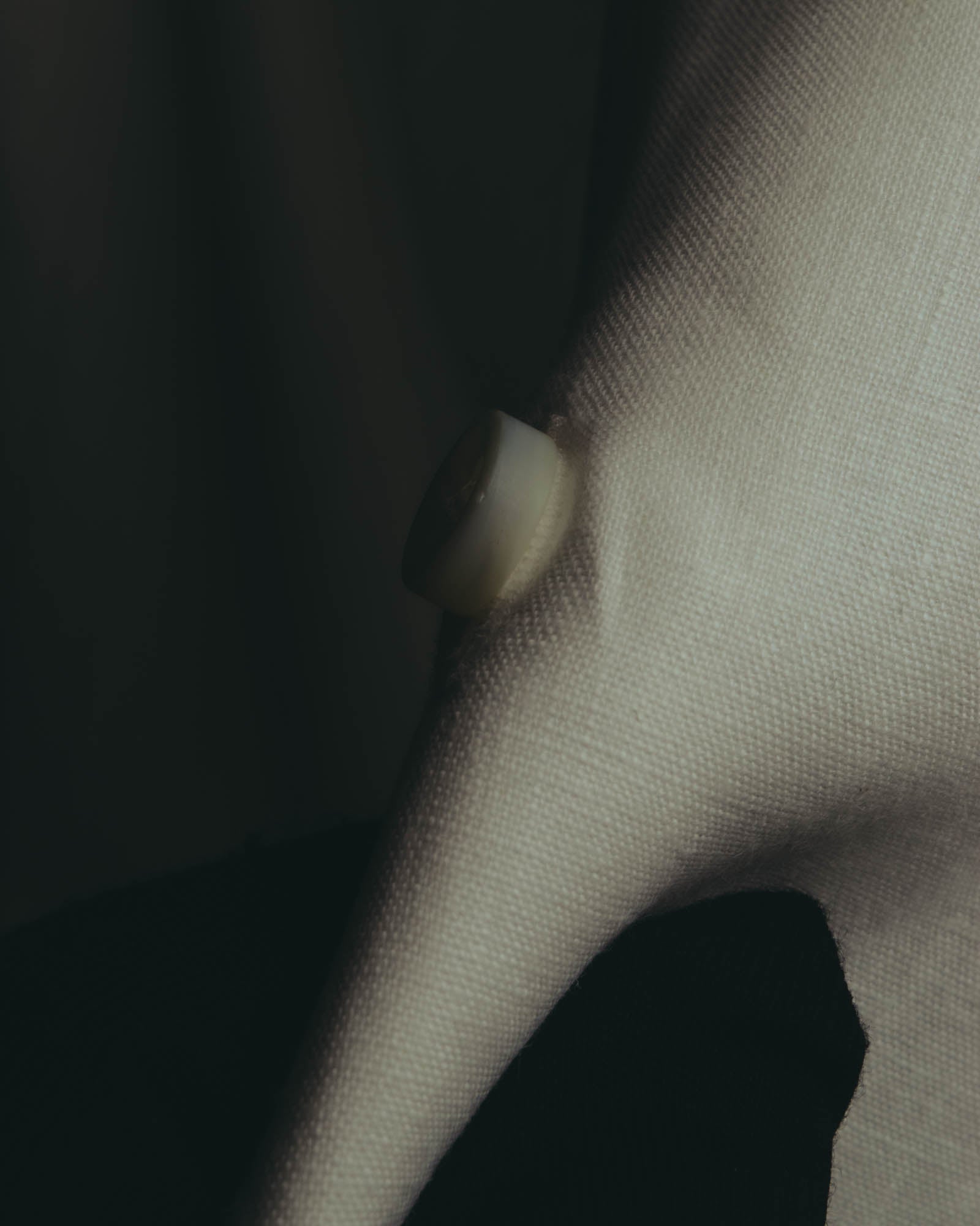 "Loro Piana" Lightweight linen long sleeve shirt