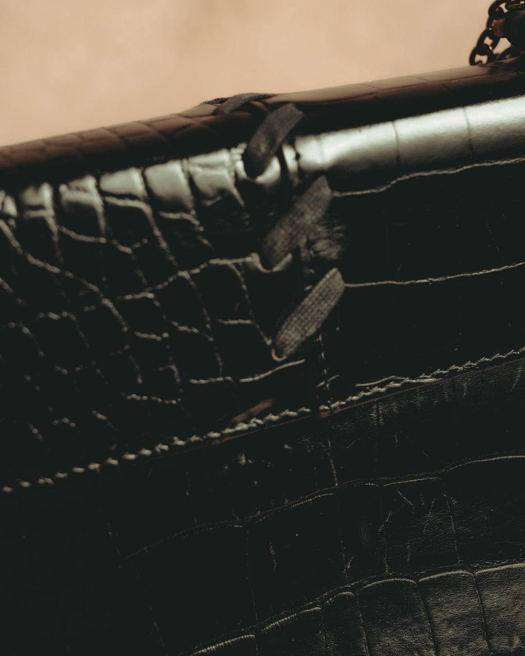 -SPECIAL- “Yves Saint Laurent” 80’s-90’s Crocodile embossed lace-up handbag