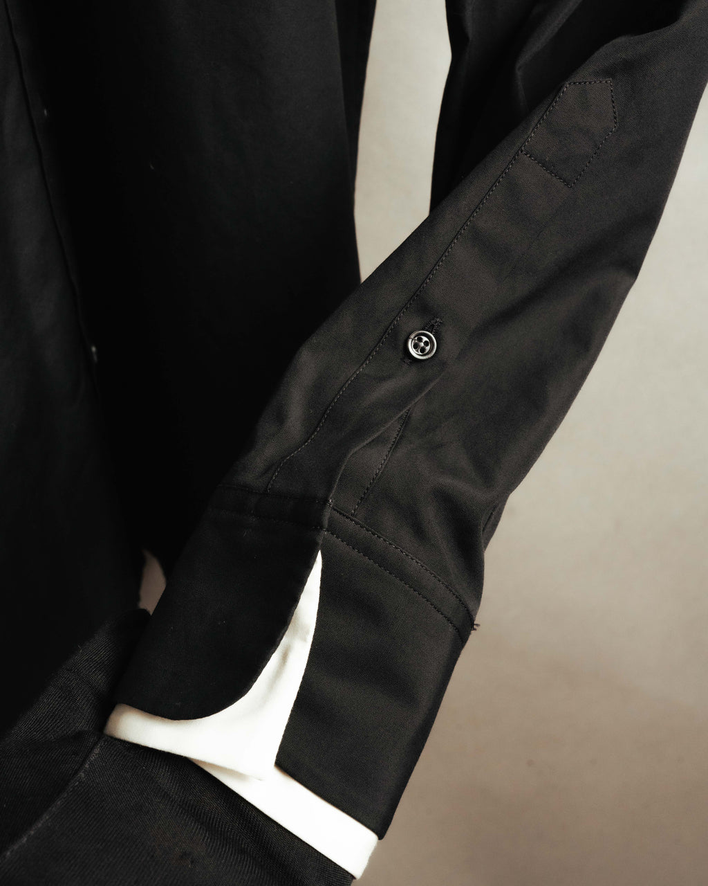 “Alexander McQueen” 10’s Layered double-collar contrast trim shirt