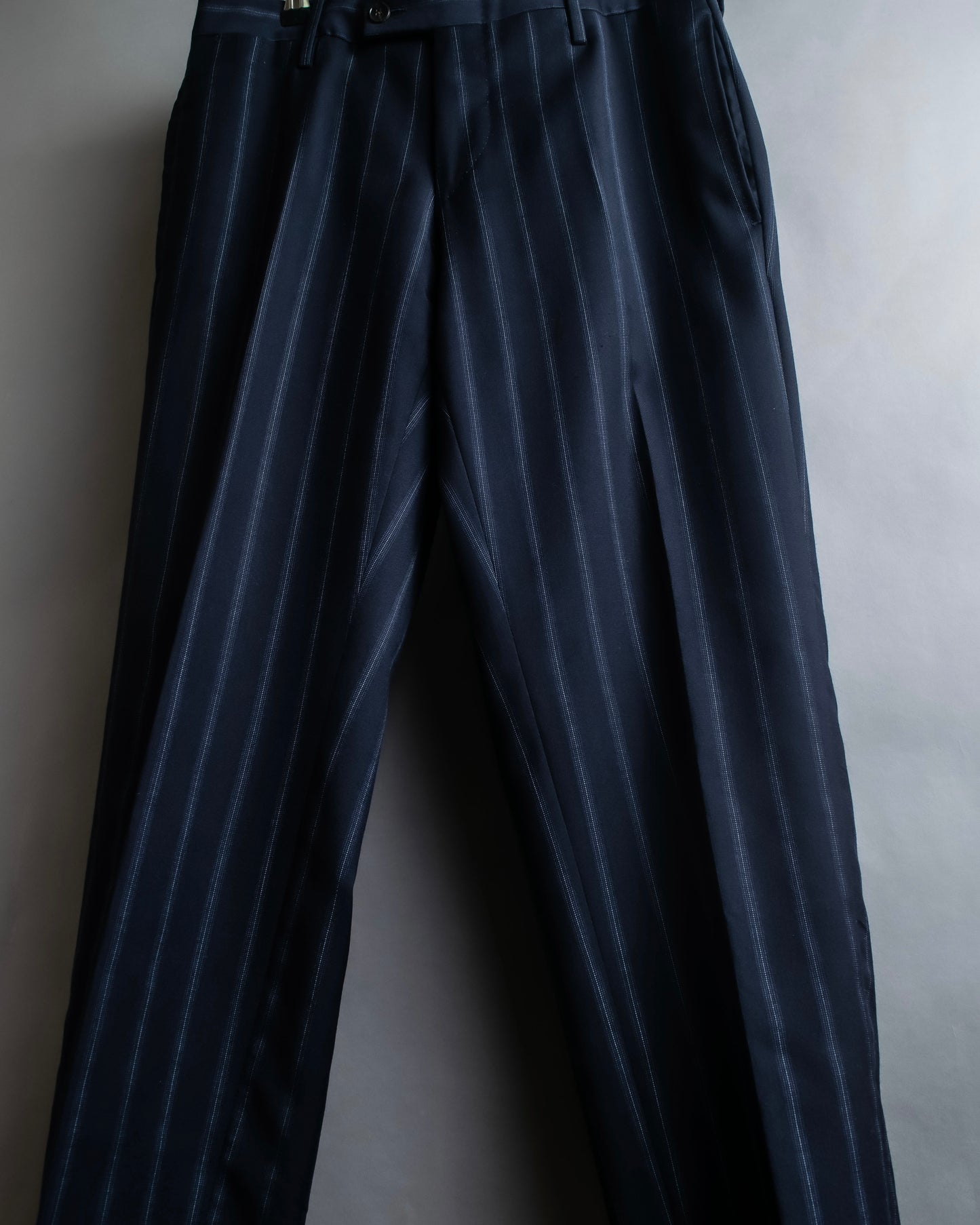 "GUCCI" Notch drop shaped tailored jacket & tapered silhouette slacks stripe set up