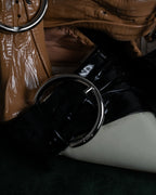 "Dior" Cutting design patent leather pointed toe pumps